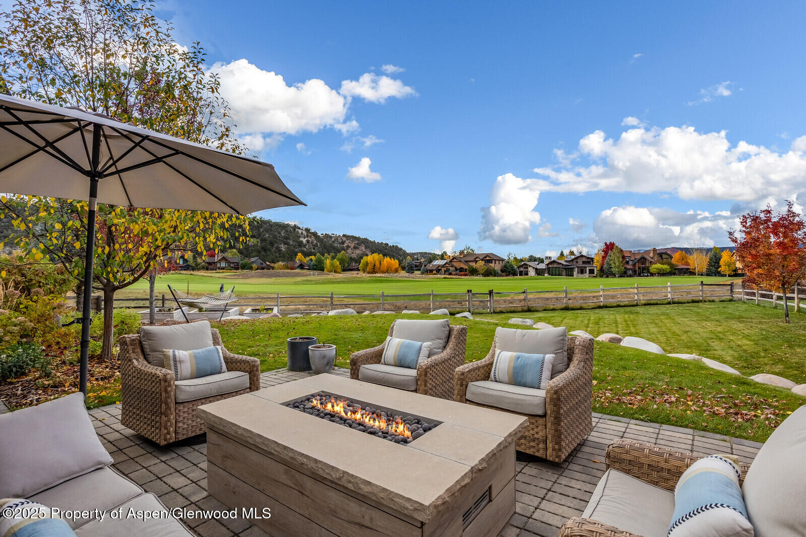 283 Crystal Canyon Drive Property Photo 9