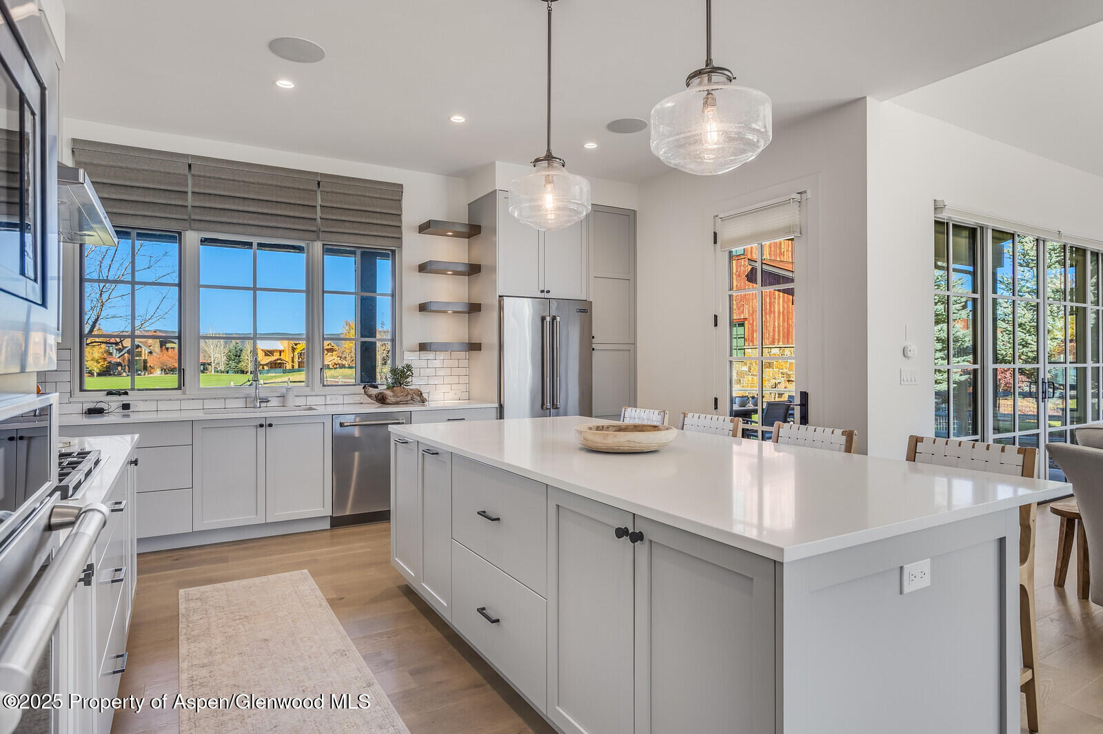 283 Crystal Canyon Drive Property Photo 22