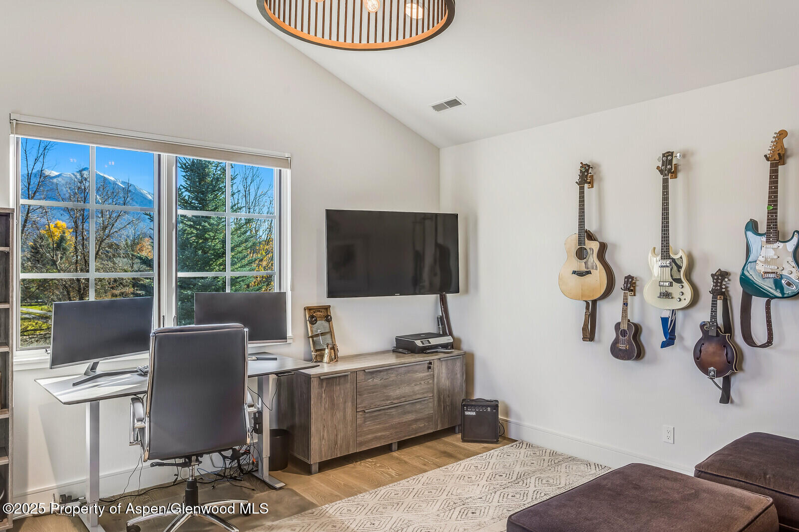 283 Crystal Canyon Drive Property Photo 45