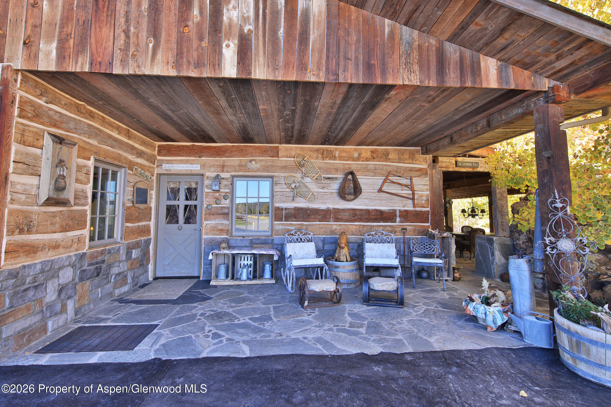10497 54 7/10 Road Property Photo 6