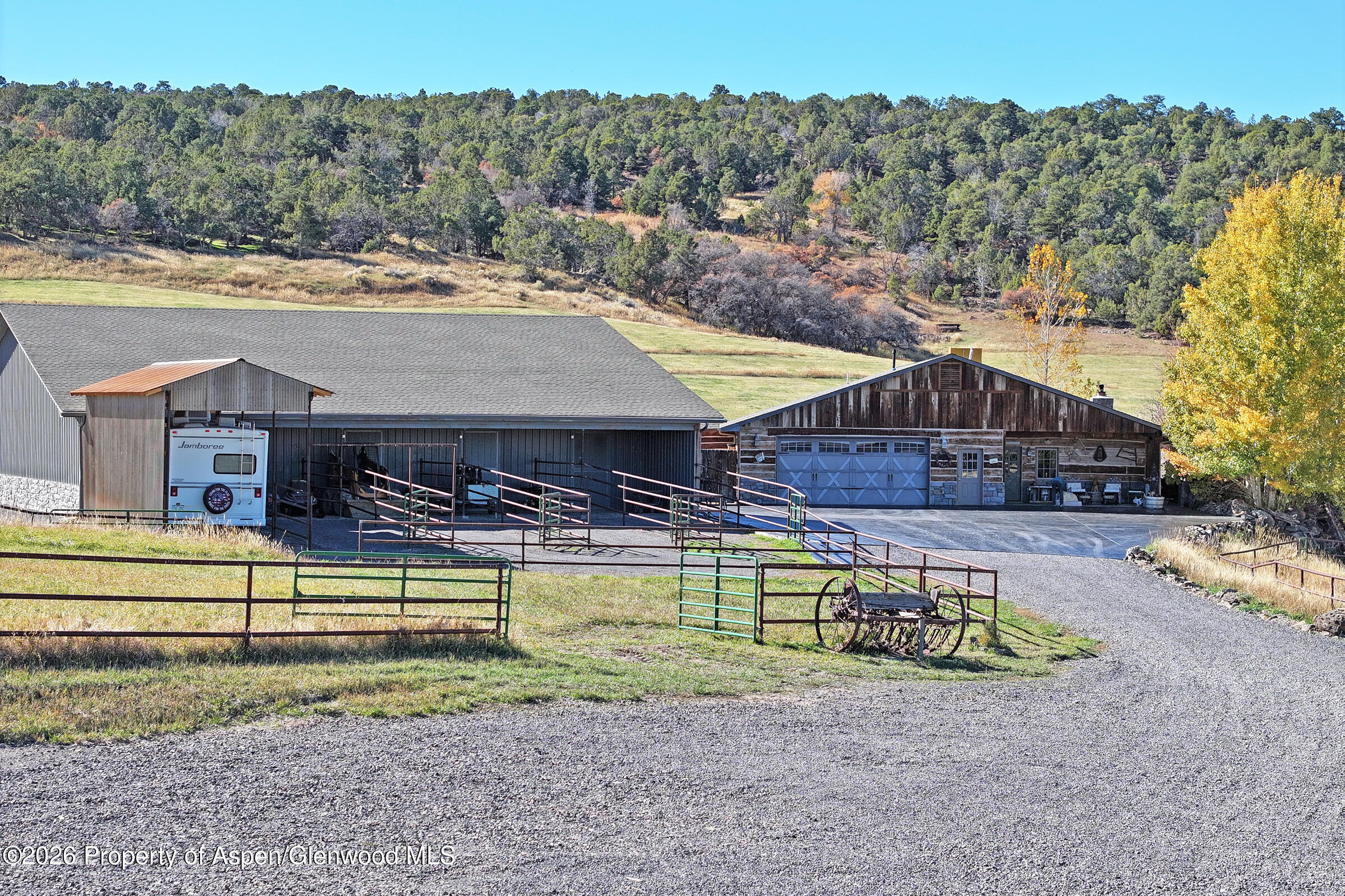 10497 54 7/10 Road Property Photo 46