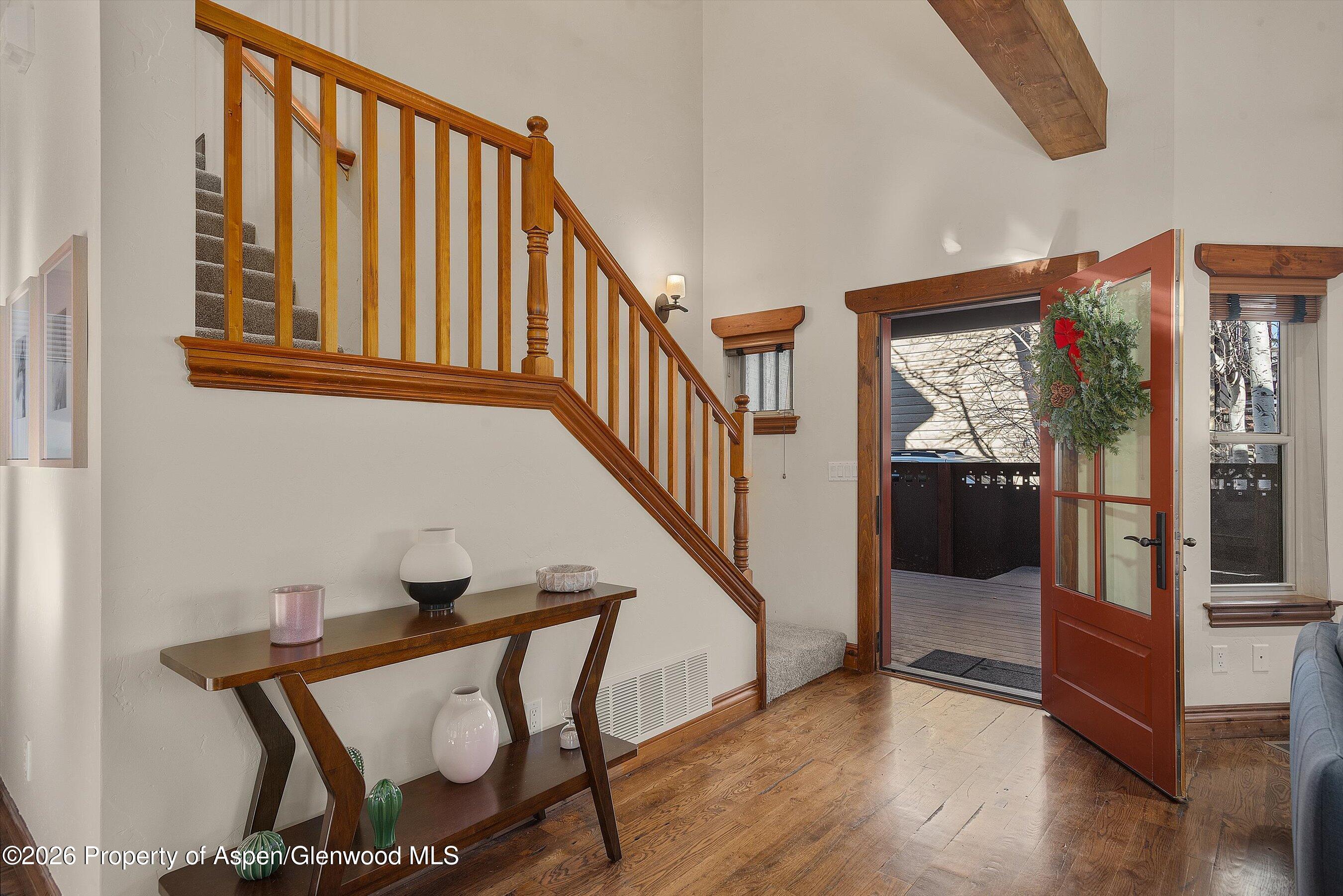225 Juniper Court Property Photo 2
