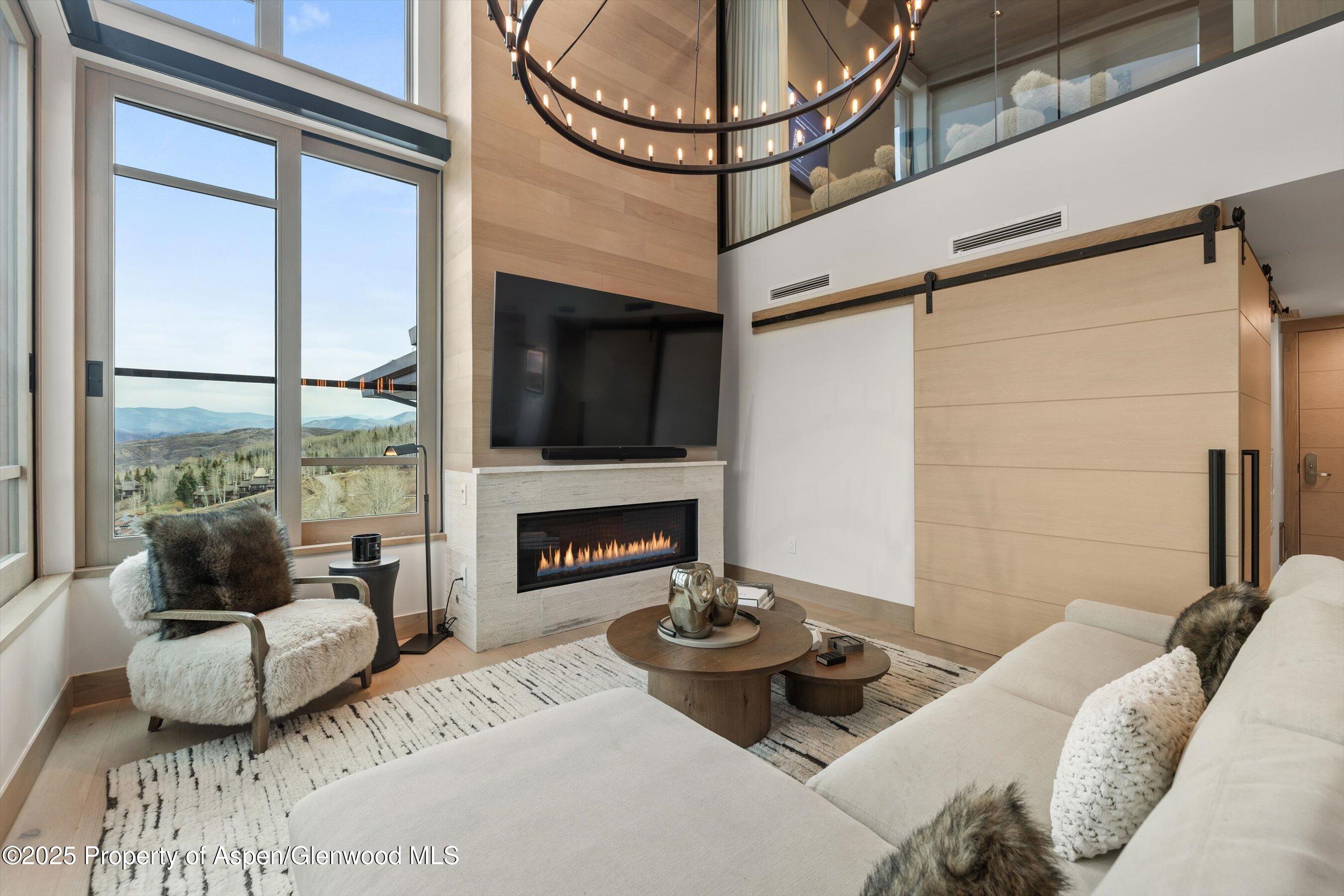 130 Wood Road, 654 Property Photo 7