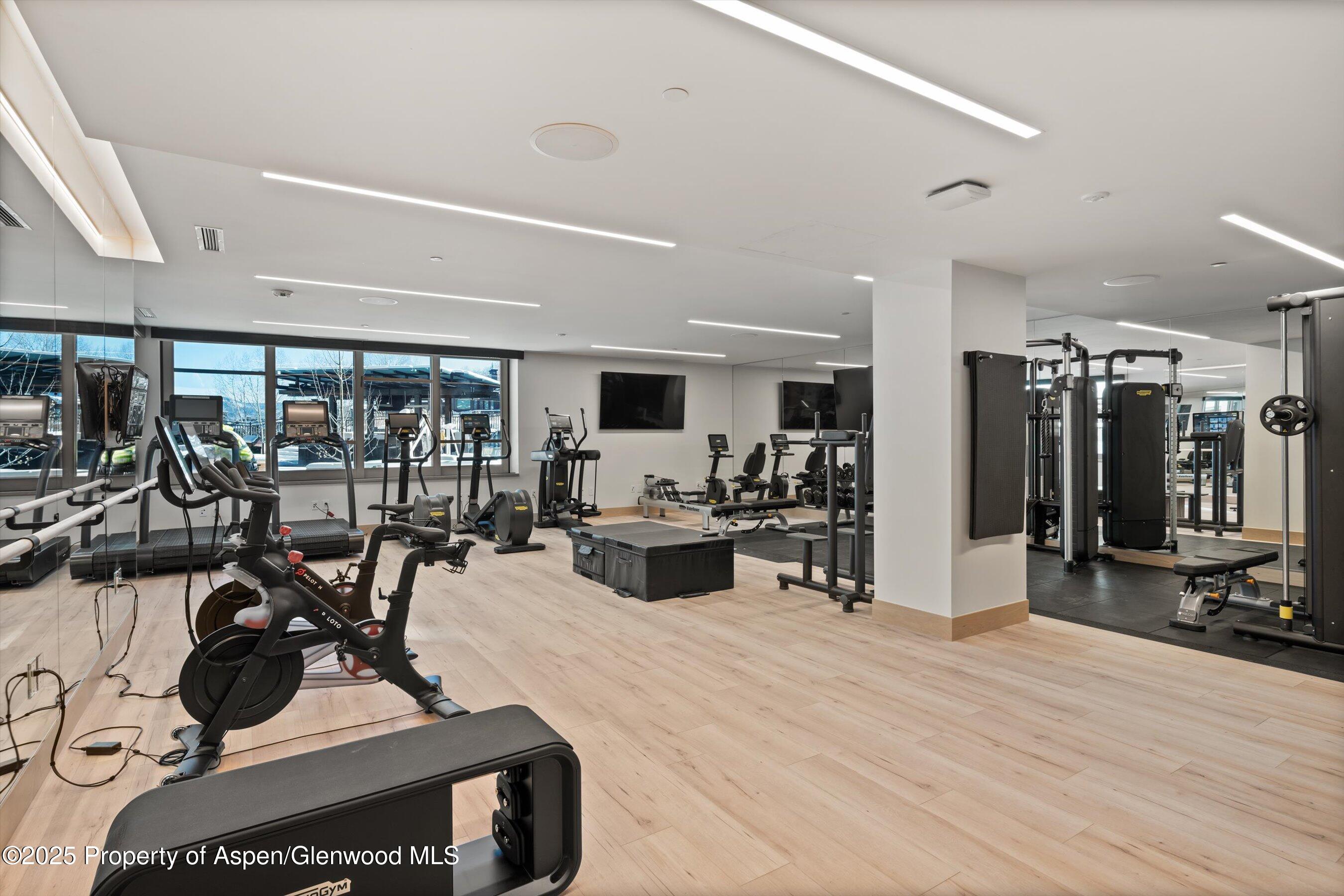 130 Wood Road, 654 Property Photo 24