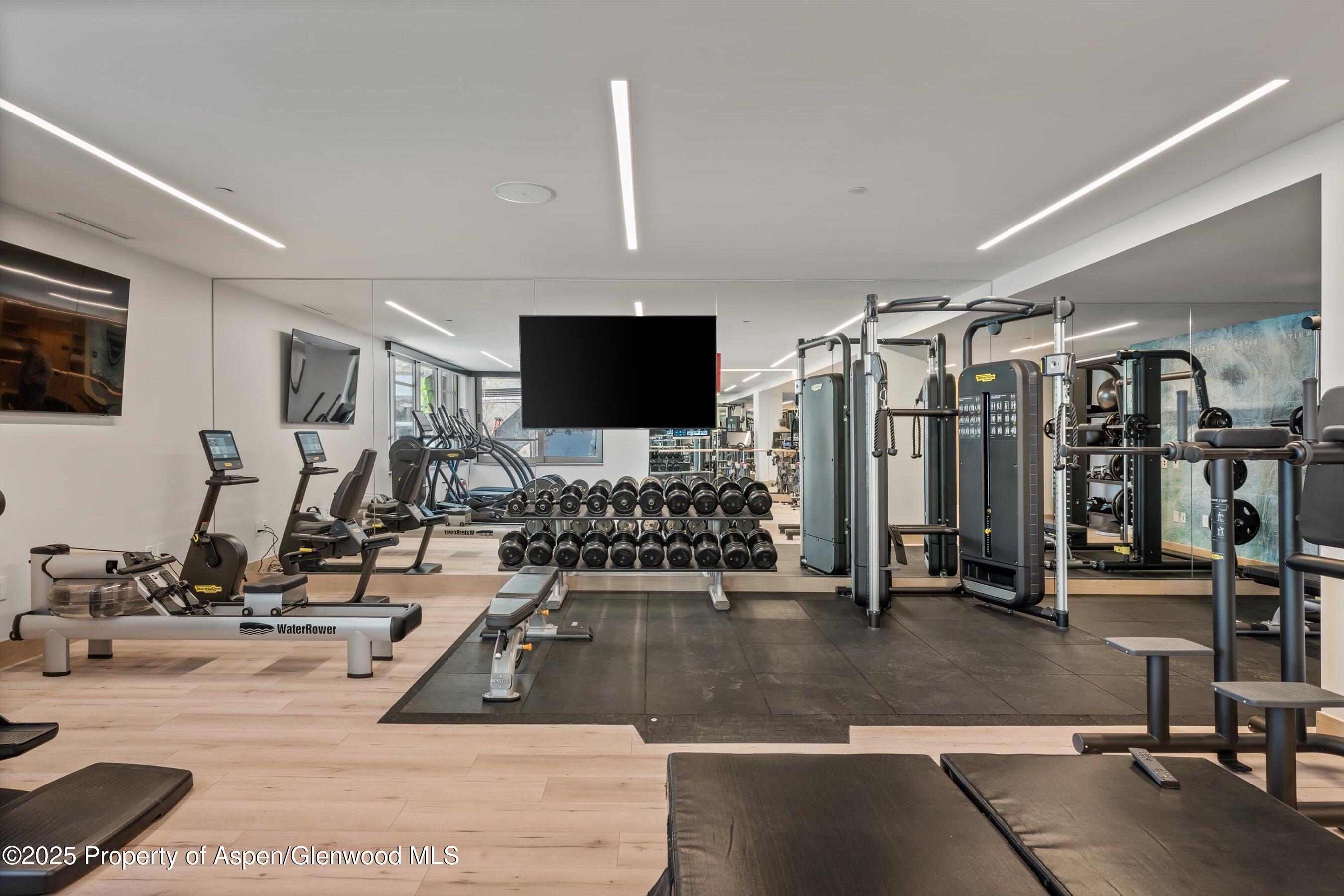 130 Wood Road, 654 Property Photo 25