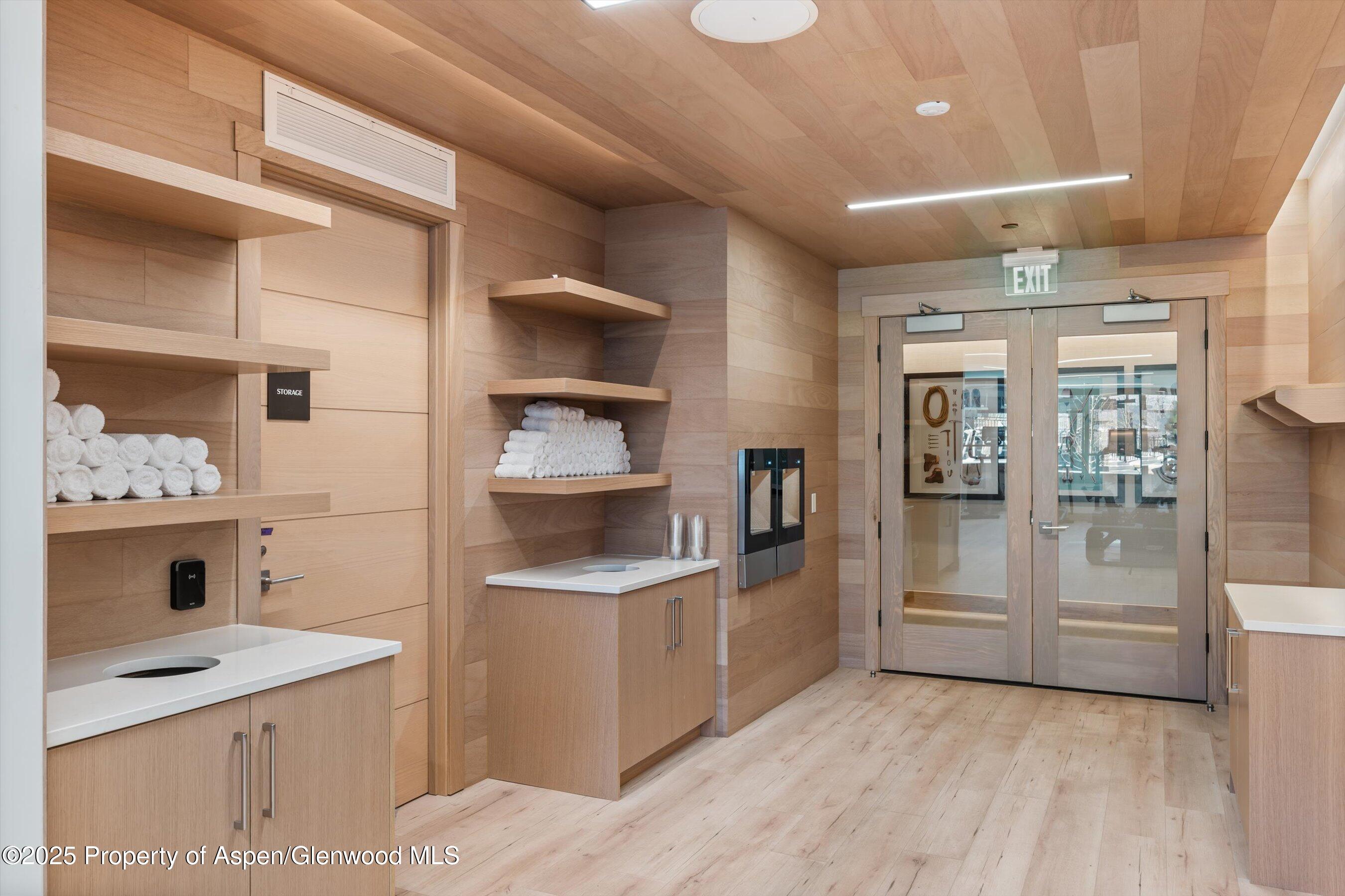 130 Wood Road, 654 Property Photo 27