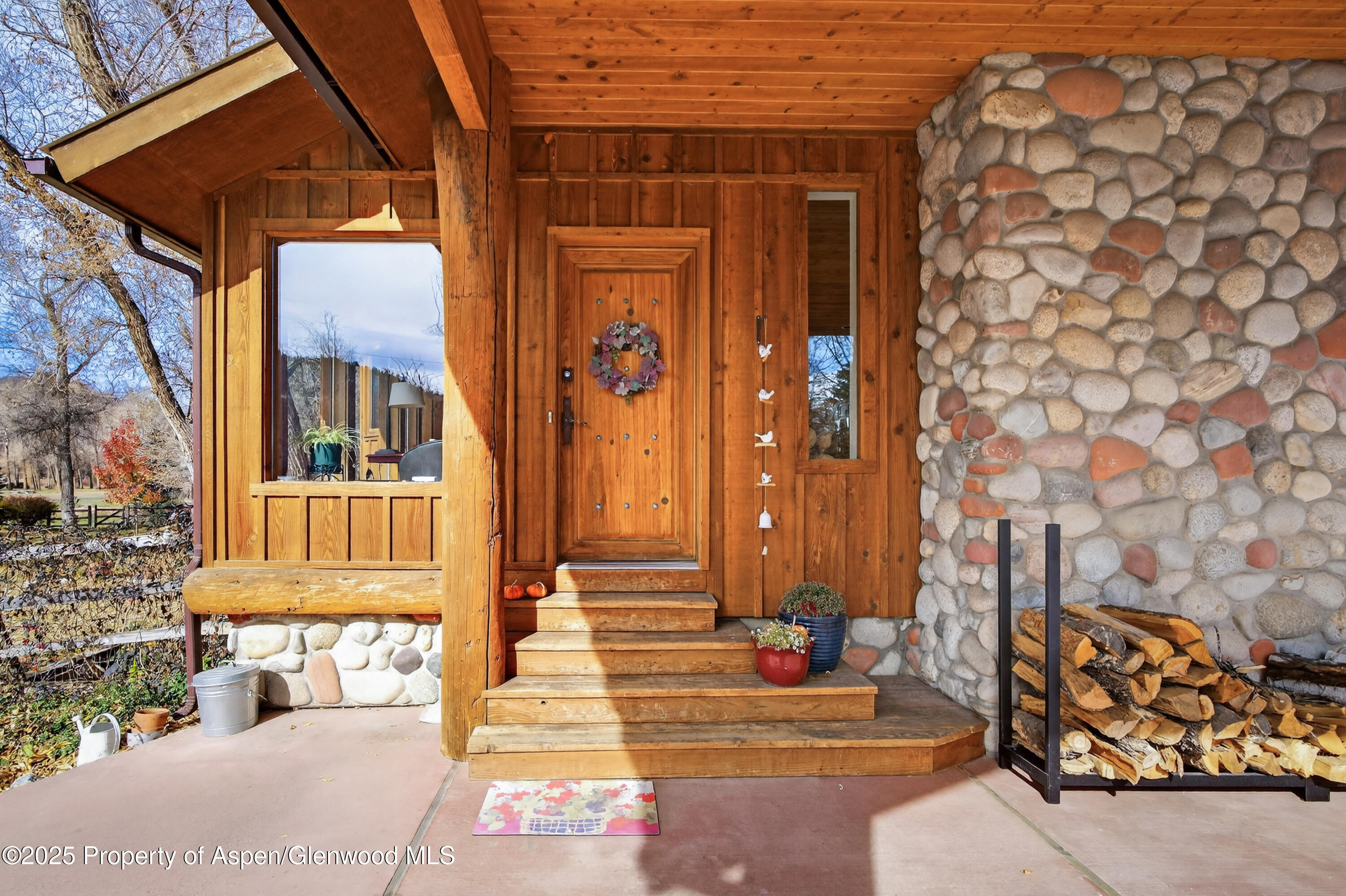 182 County Road 109 Property Photo 4