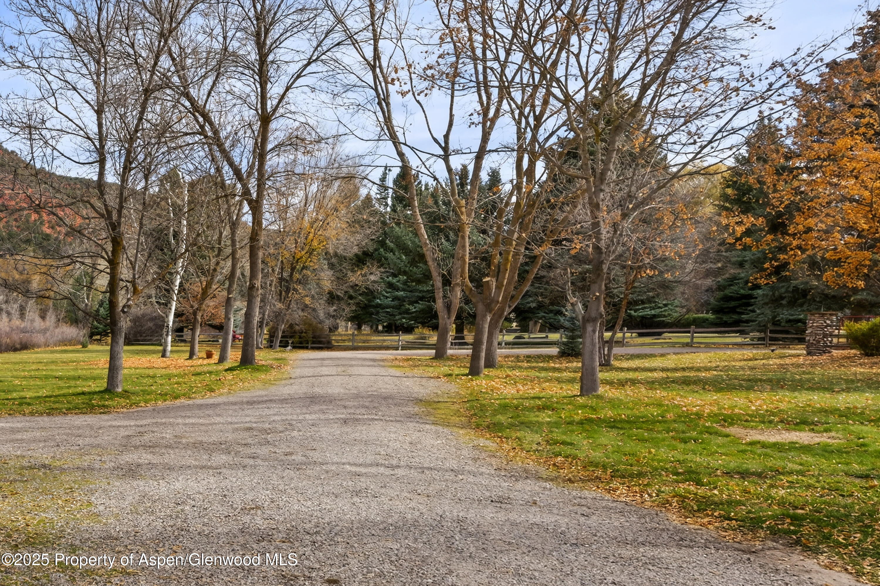 182 County Road 109 Property Photo 13