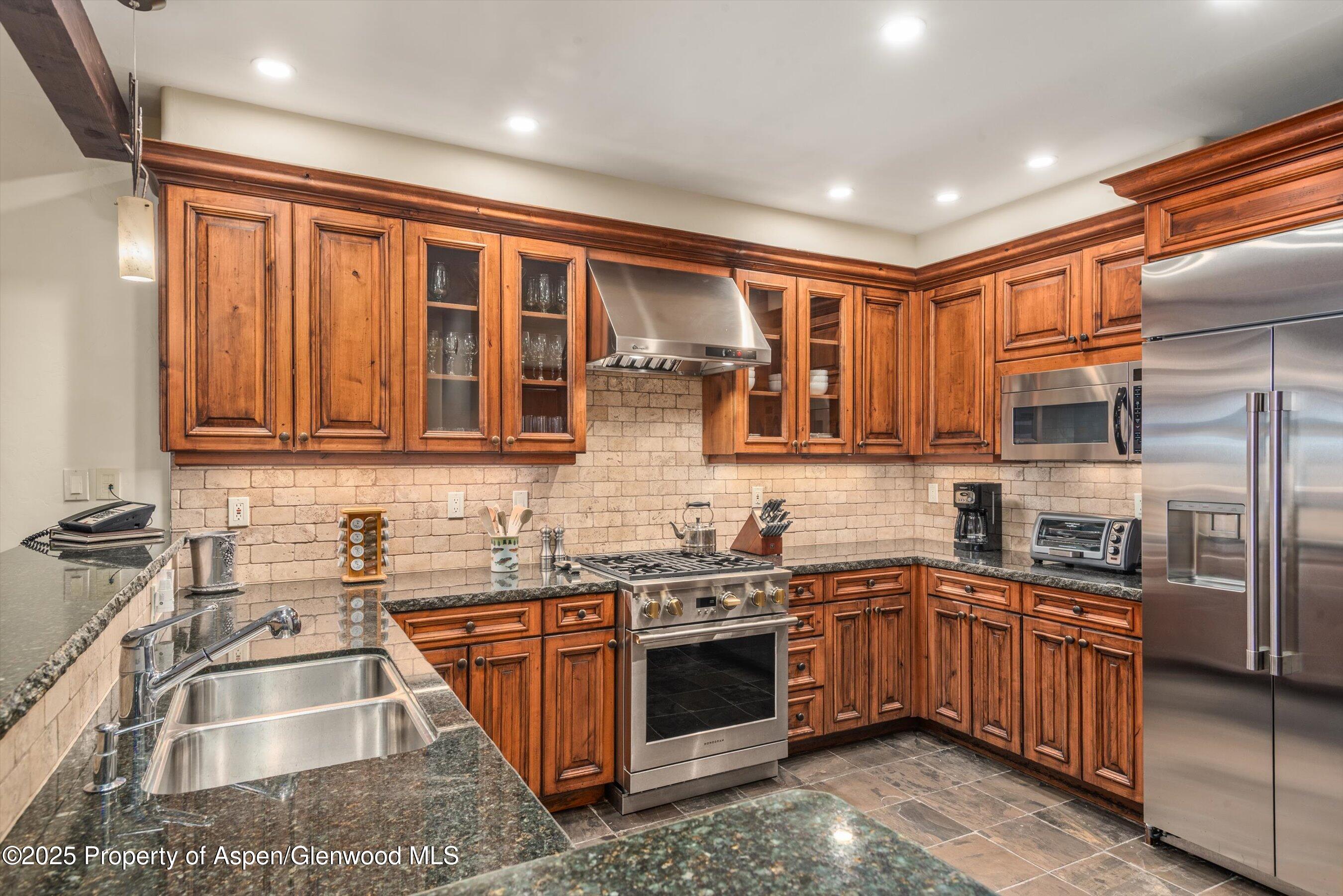 065 Timbers Club Court, A5-i Property Photo 7