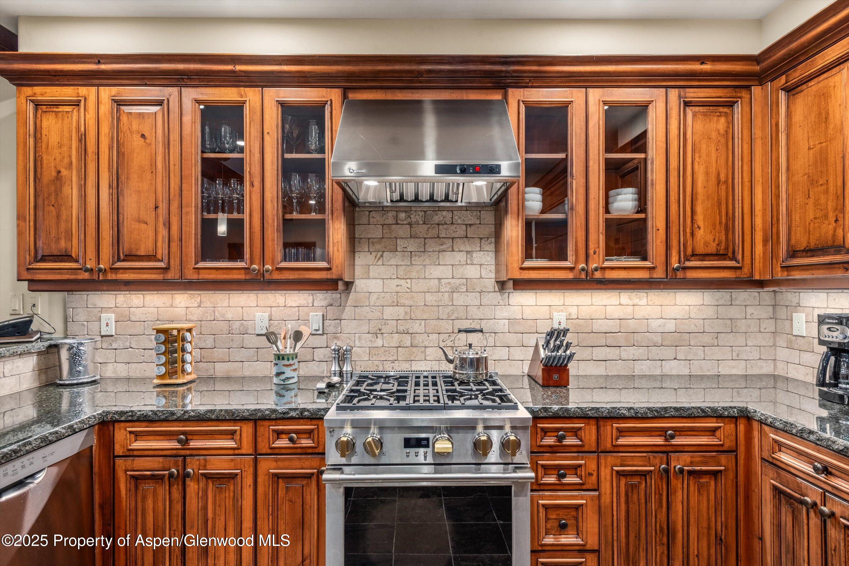 065 Timbers Club Court, A5-i Property Photo 8