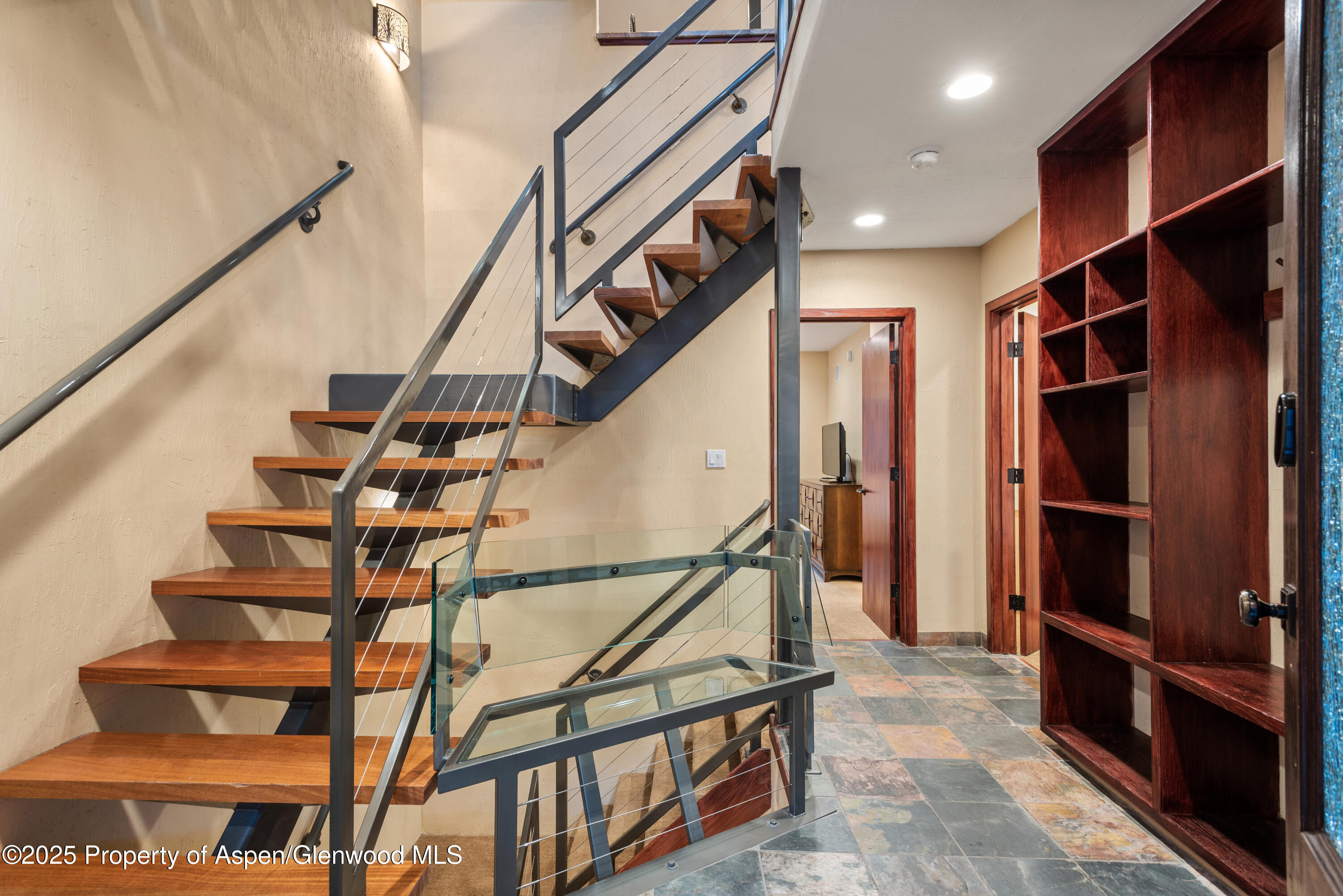 650 S Monarch Street Unit 4 Property Photo 23
