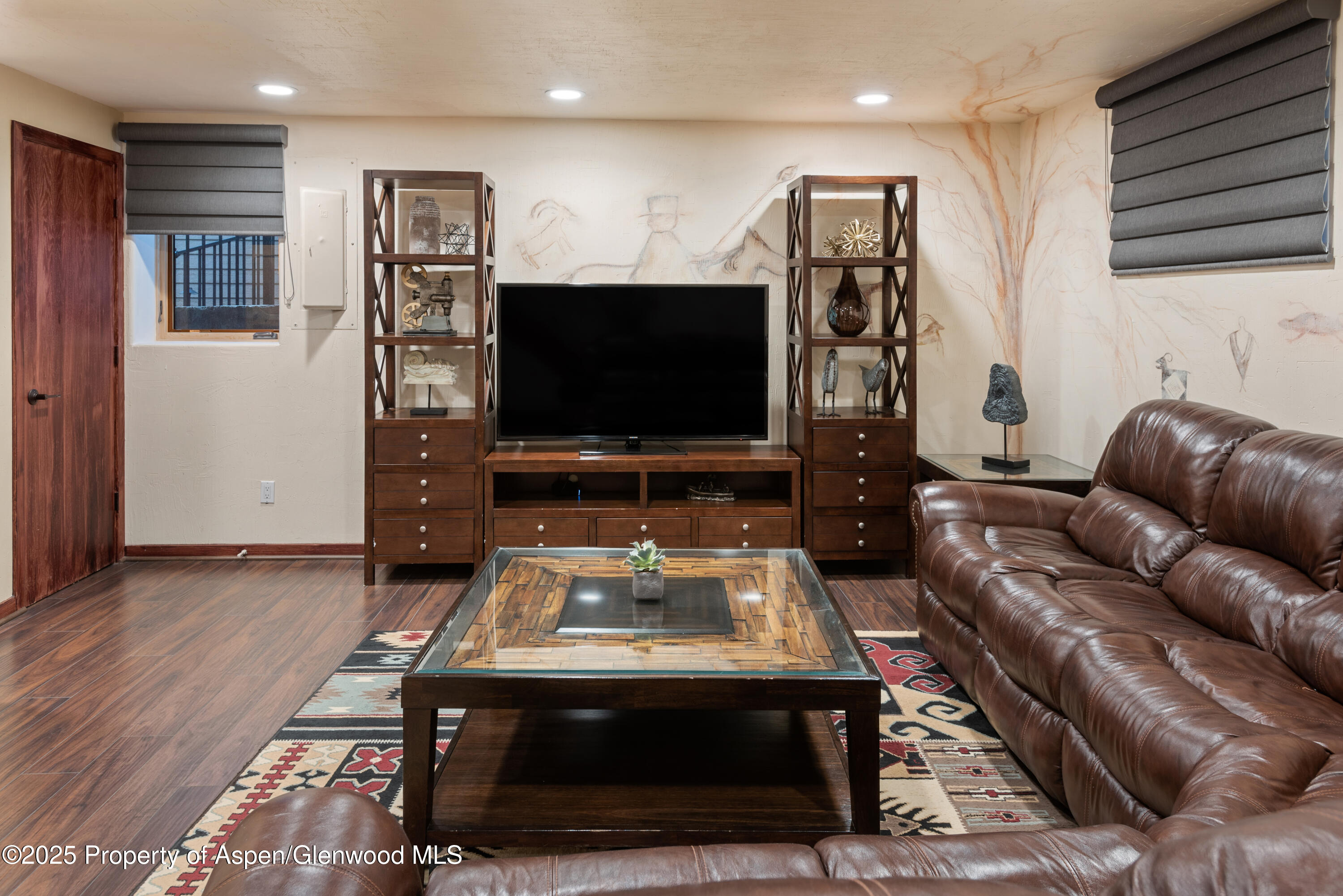 650 S Monarch Street Unit 4 Property Photo 33