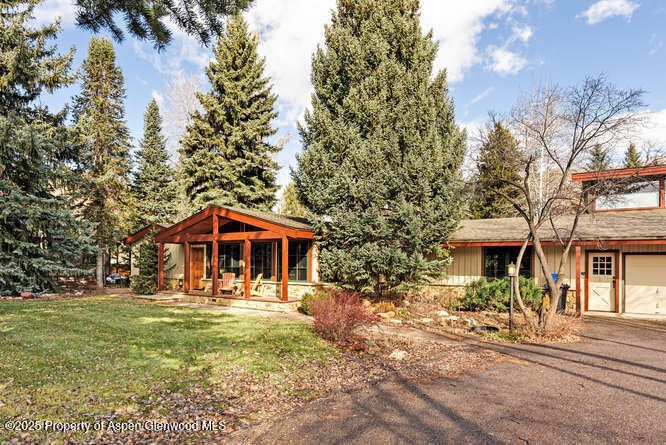 1280 Snowbunny Lane Property Photo 12