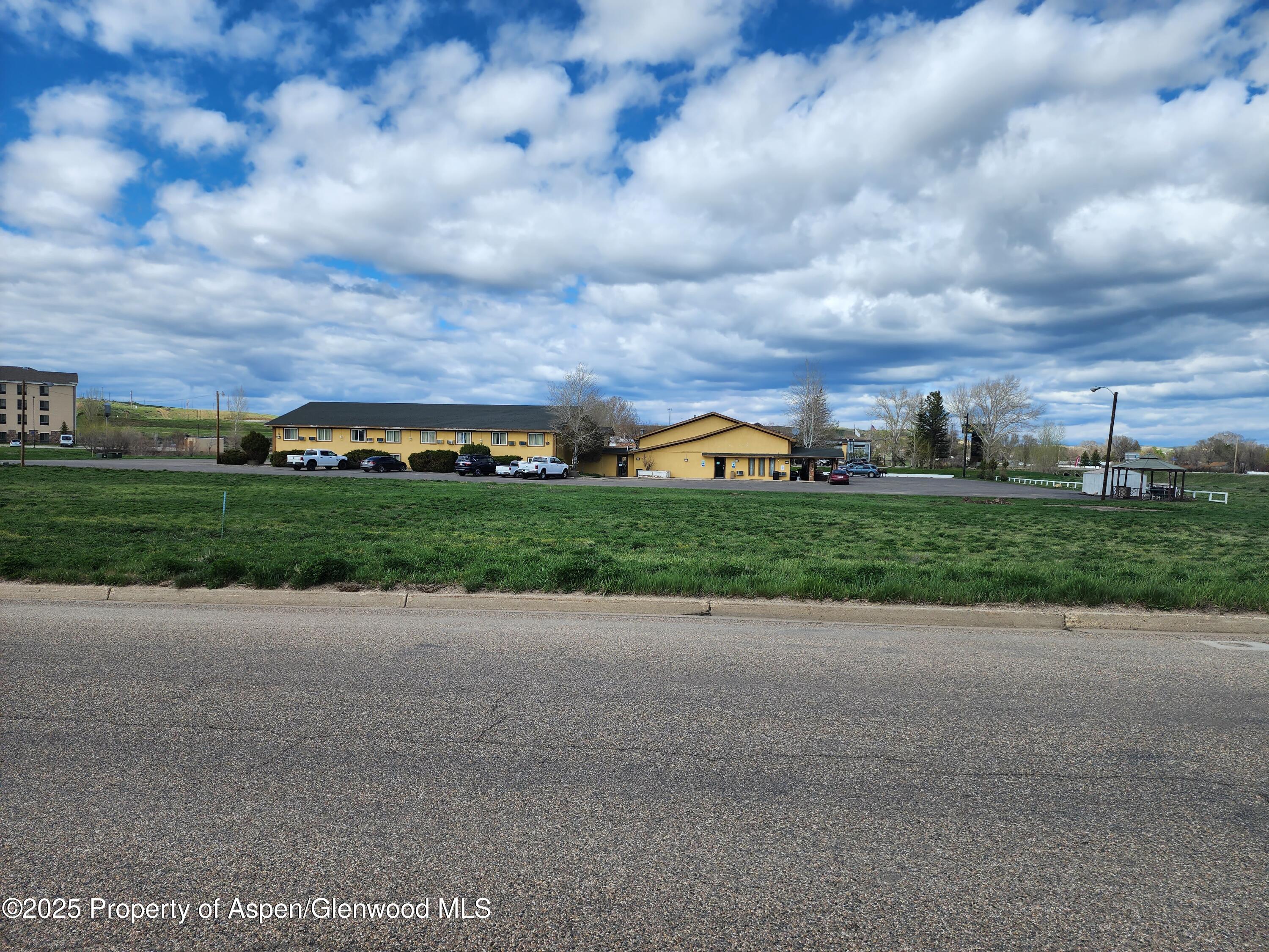 Tbd S Highway 13 1.32 Acres Property Photo 3