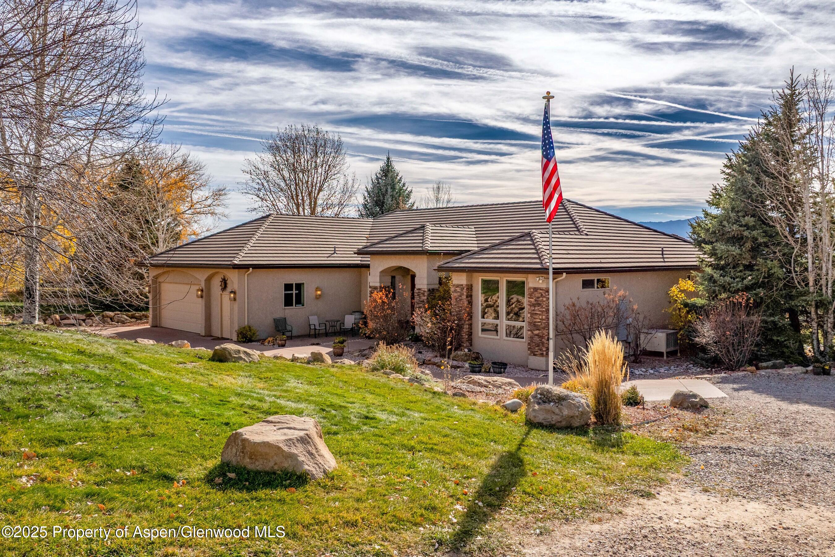 240 Lafrenz Circle Property Photo 1