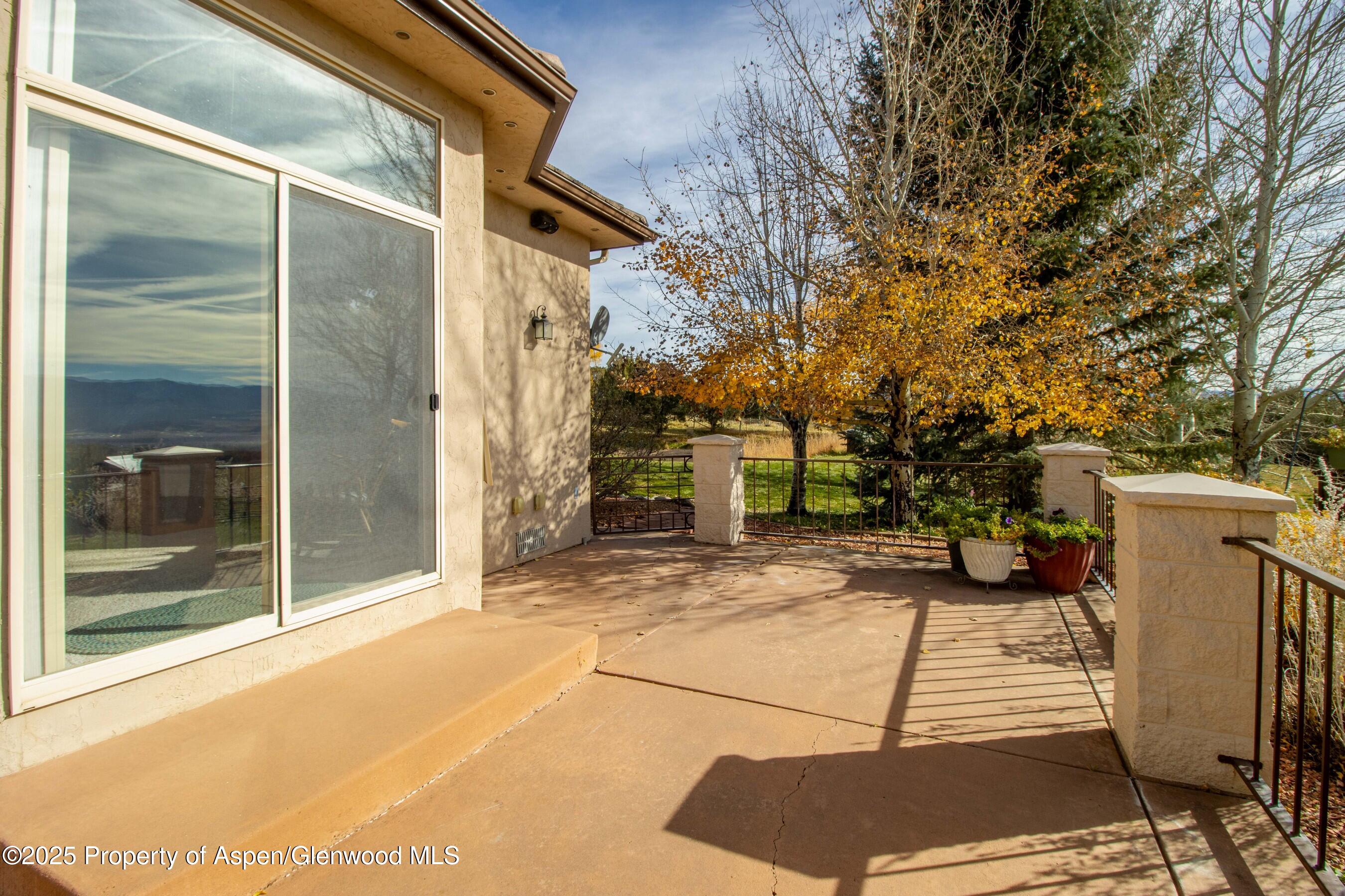 240 Lafrenz Circle Property Photo 26