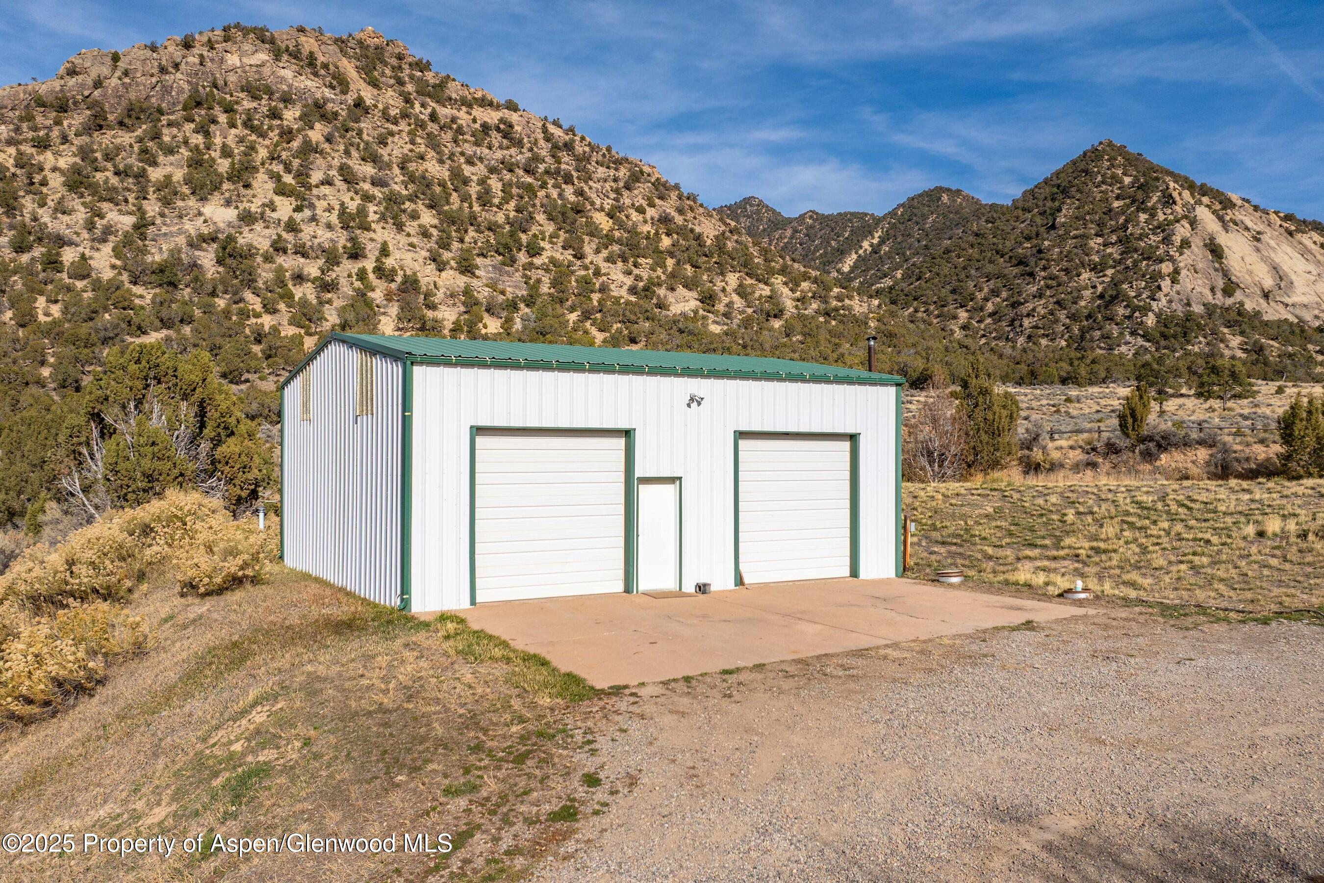 240 Lafrenz Circle Property Photo 32