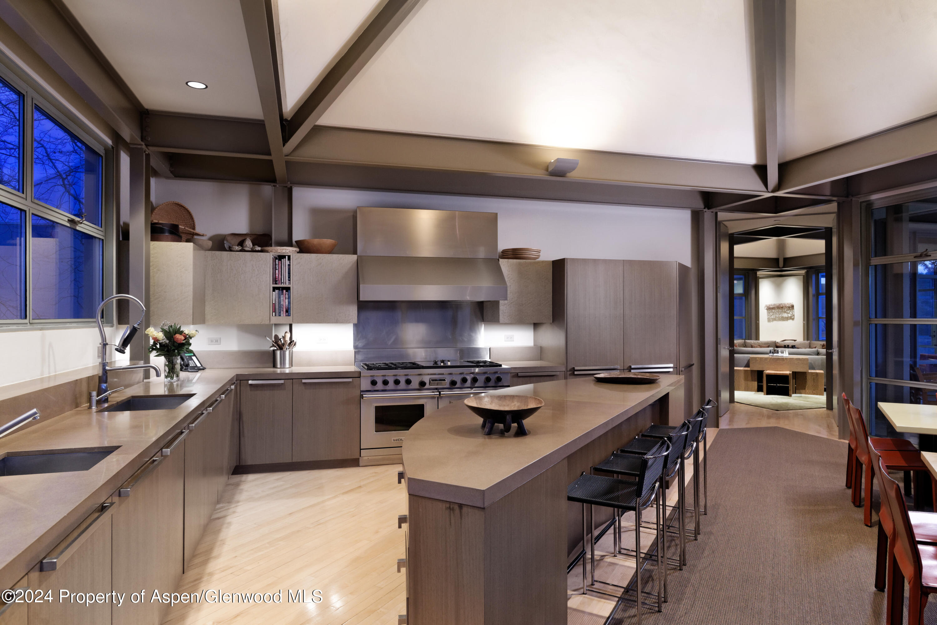821 Cluny Road Property Photo 8