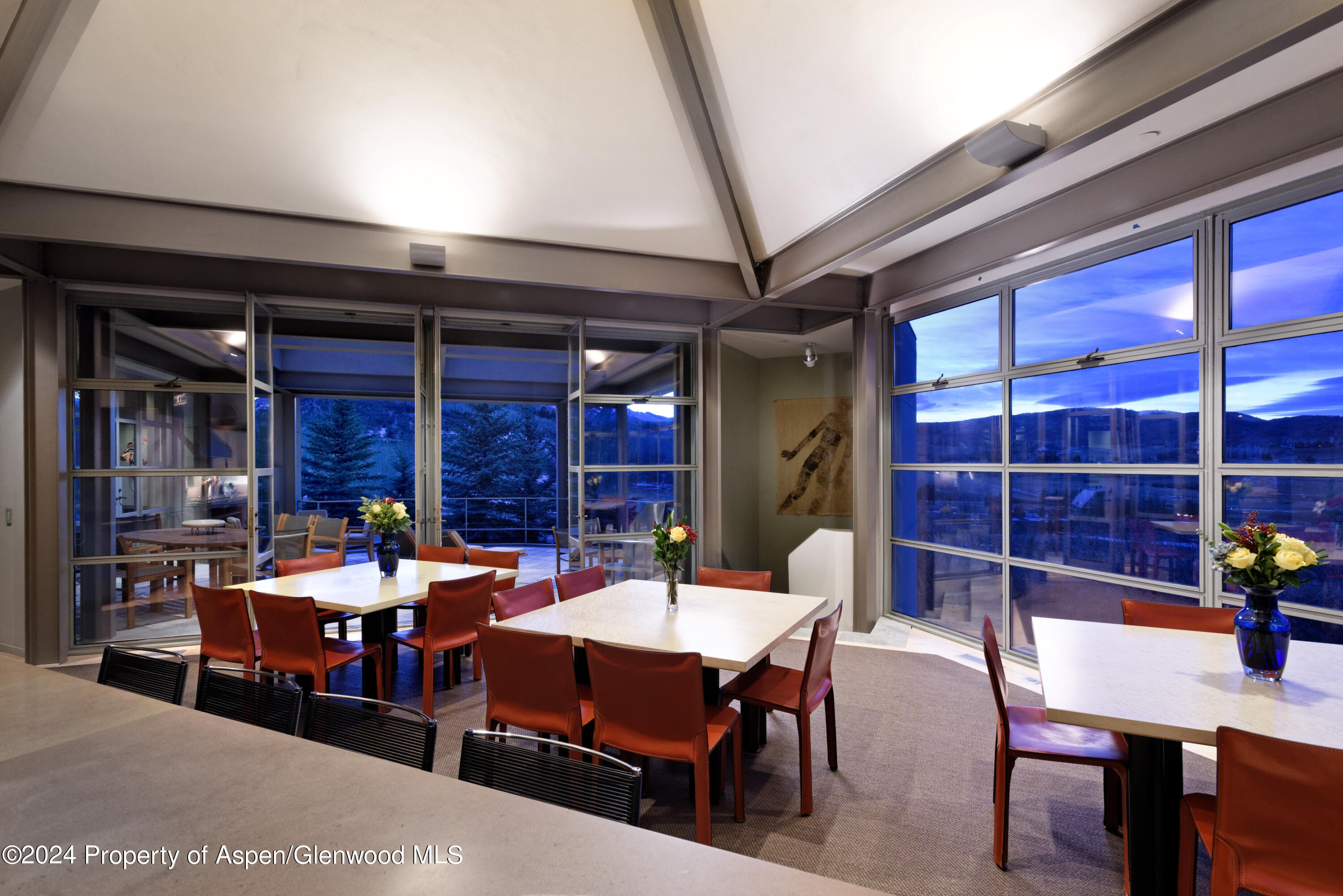 821 Cluny Road Property Photo 10