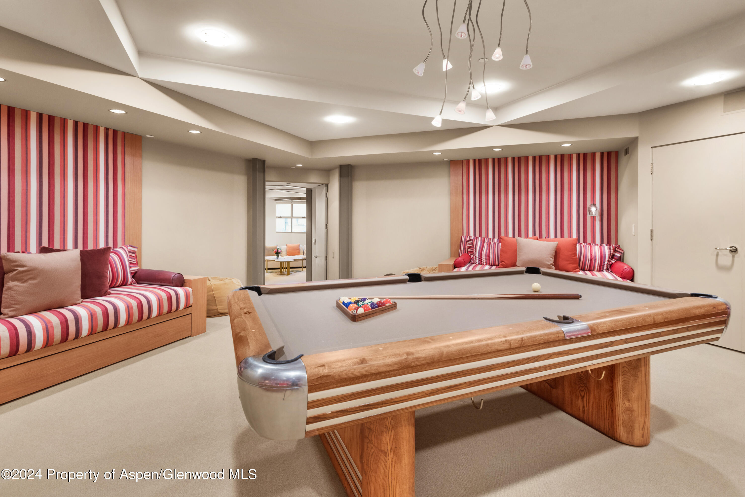 821 Cluny Road Property Photo 18