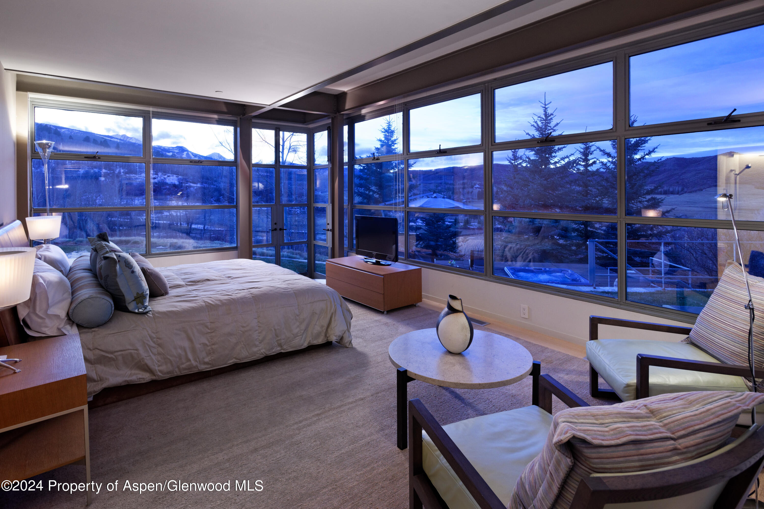 821 Cluny Road Property Photo 23