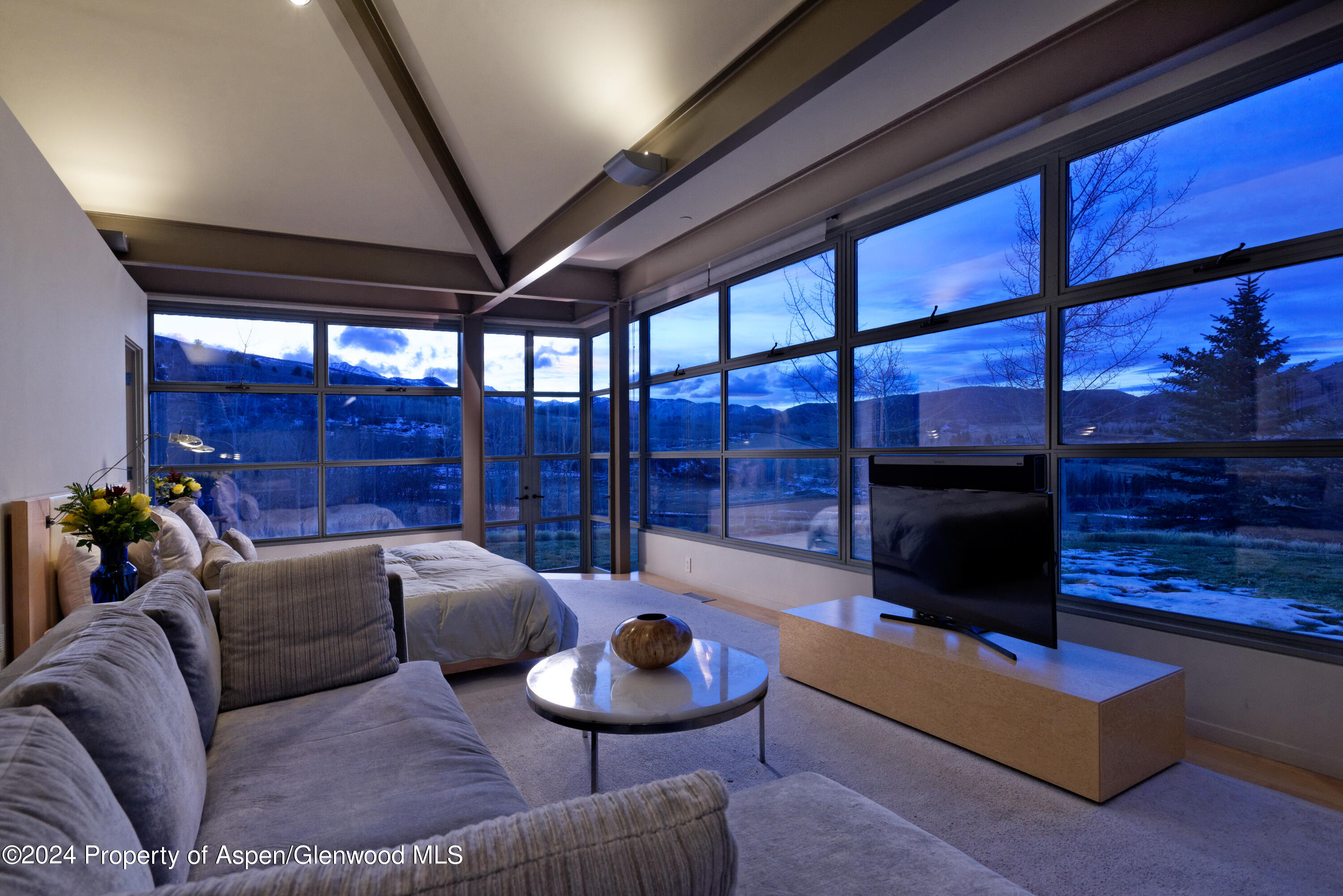 821 Cluny Road Property Photo 24
