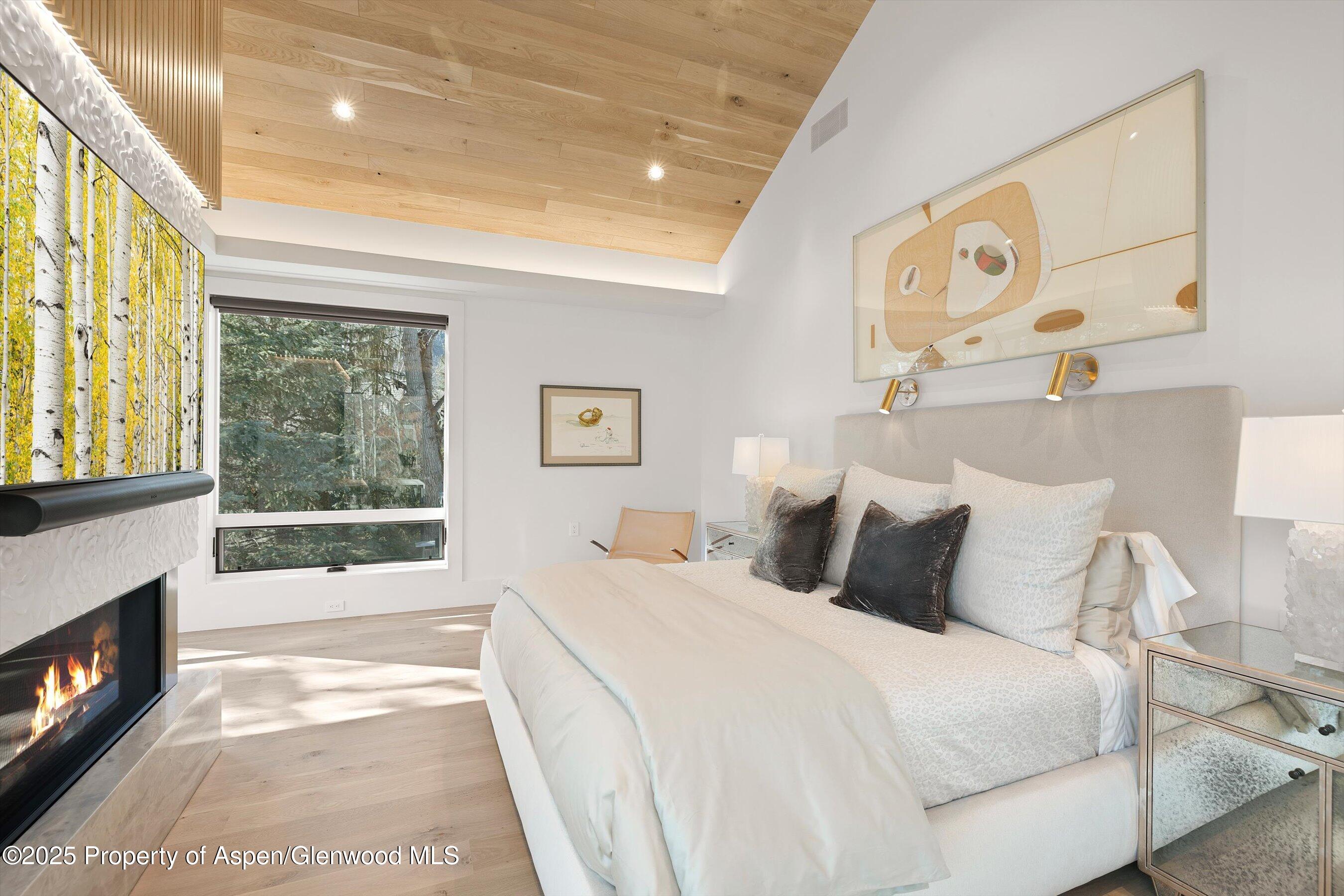 55 Smuggler Grove Road Property Photo 26
