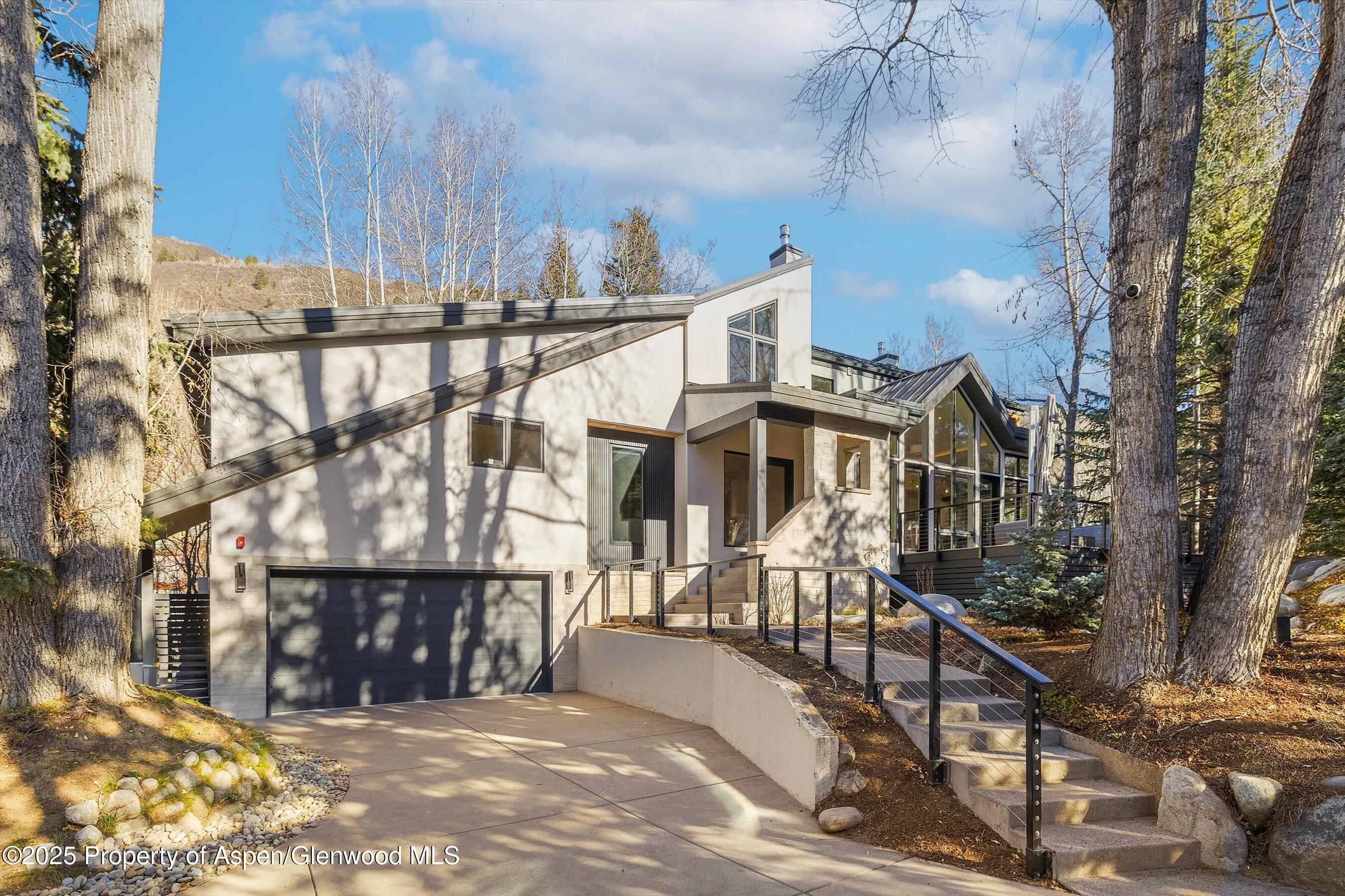 55 Smuggler Grove Road Property Photo 49