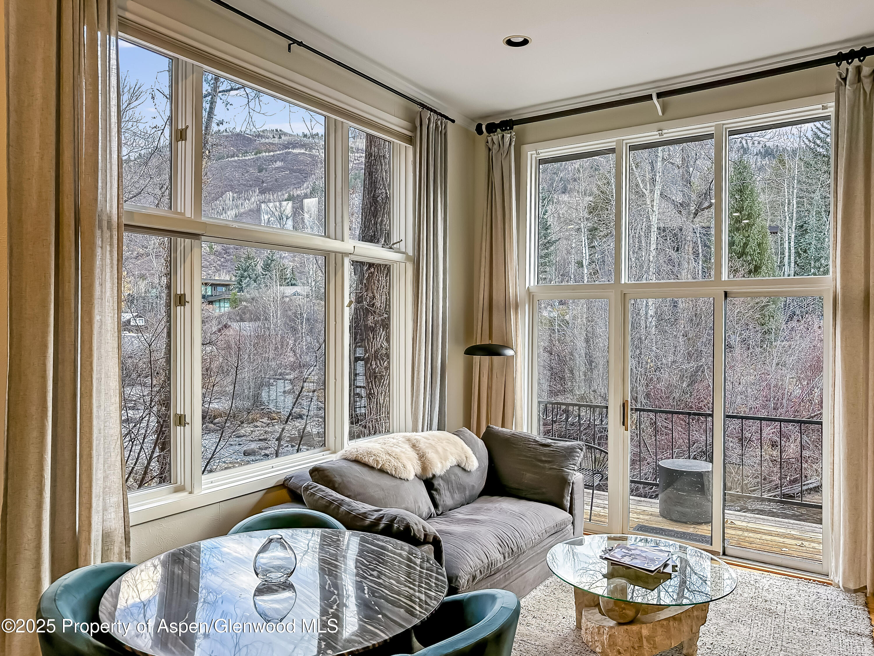 1050 Waters Avenue 9 Property Photo 1