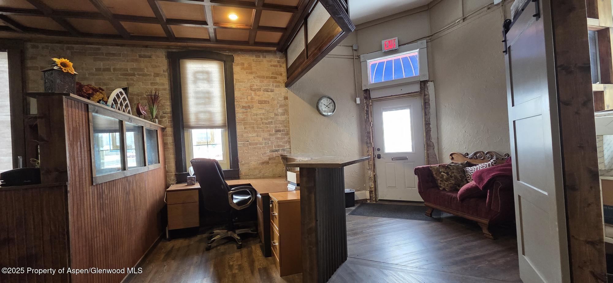 103 1st Street Property Photo 6