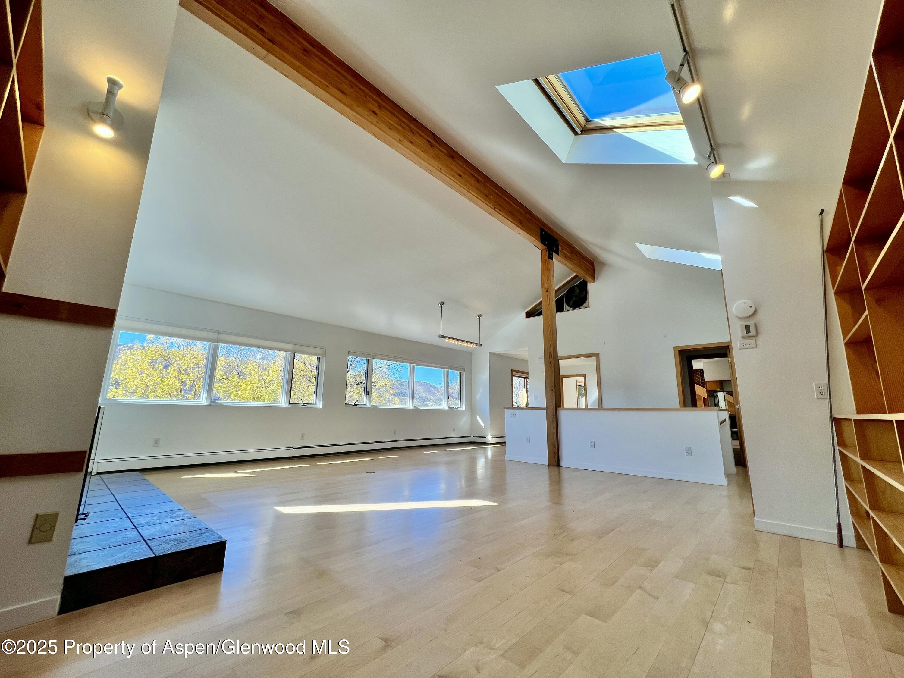 216 E Homestead Drive Property Photo 2