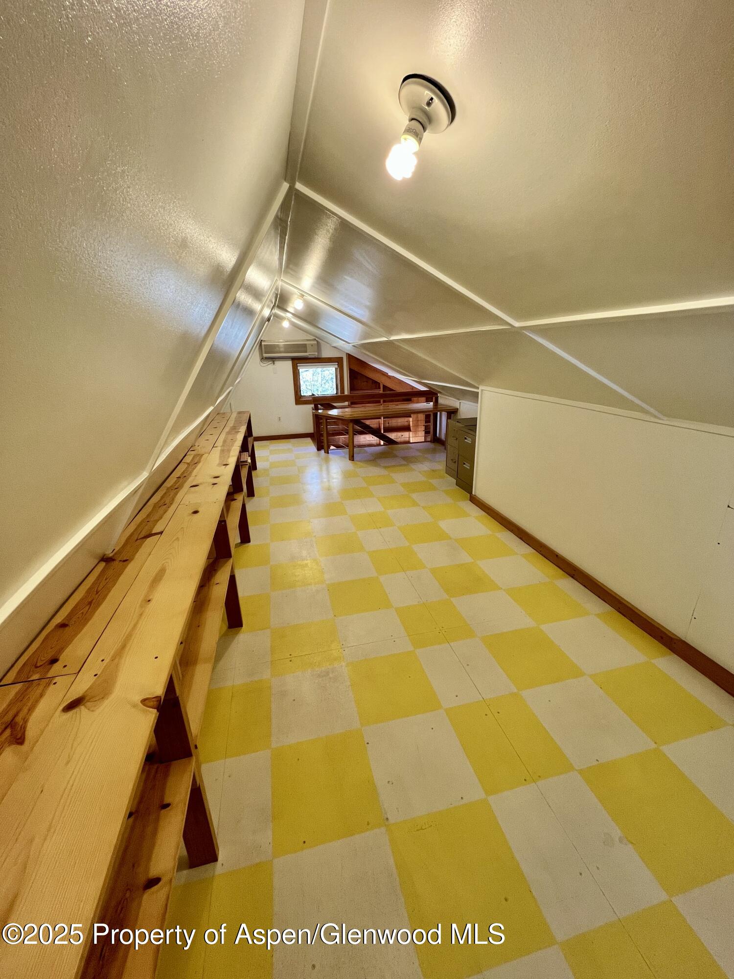 216 E Homestead Drive Property Photo 16