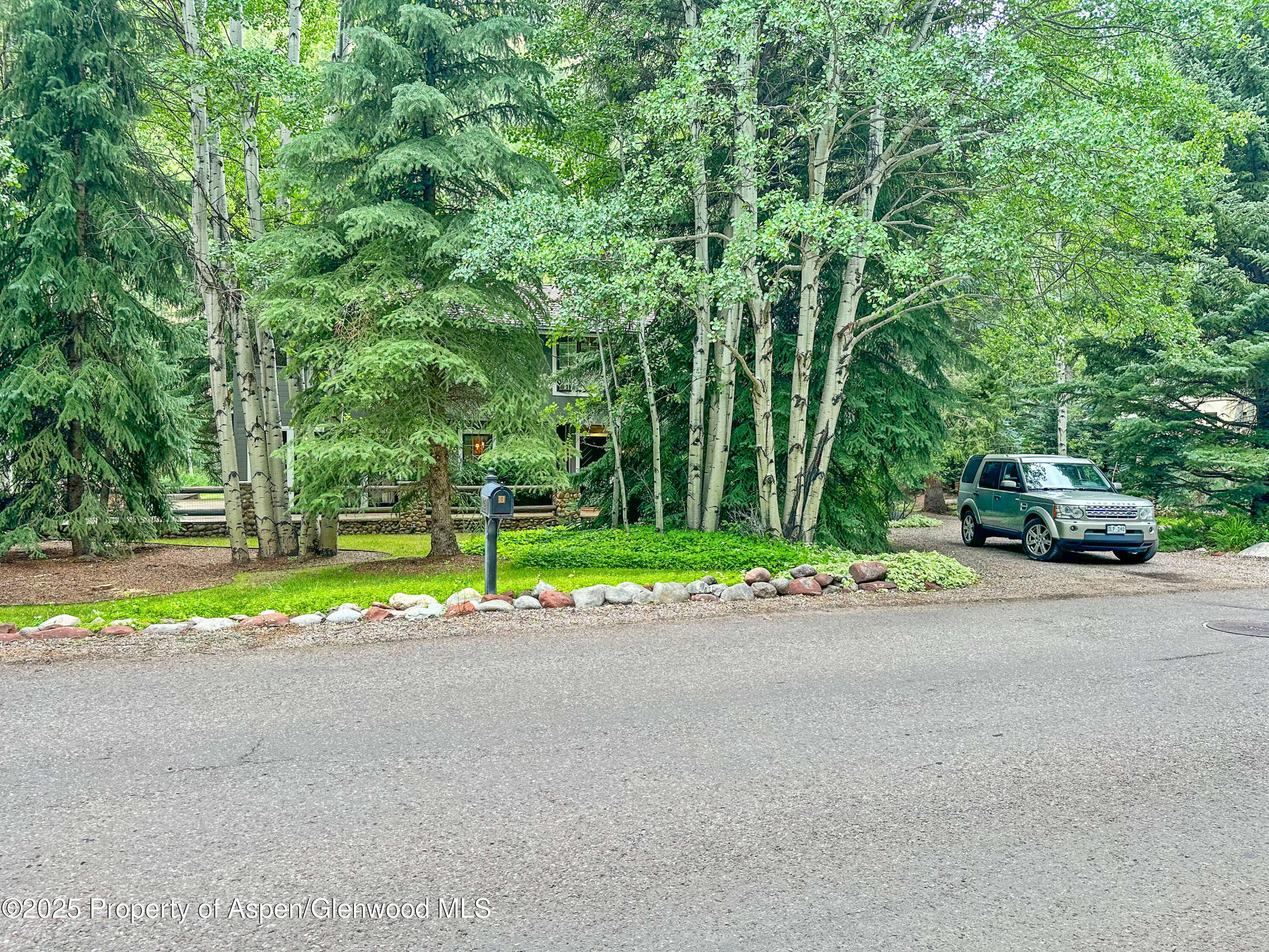 1425 Red Butte Drive Property Photo 34