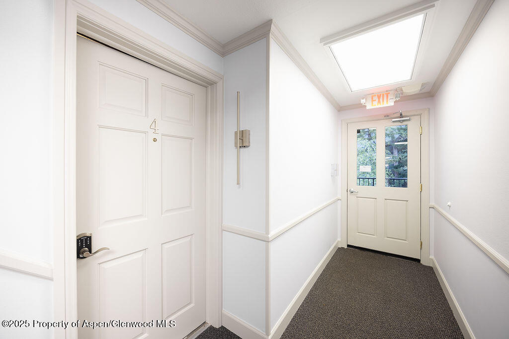 901 E Hyman Avenue 4 Property Photo 19