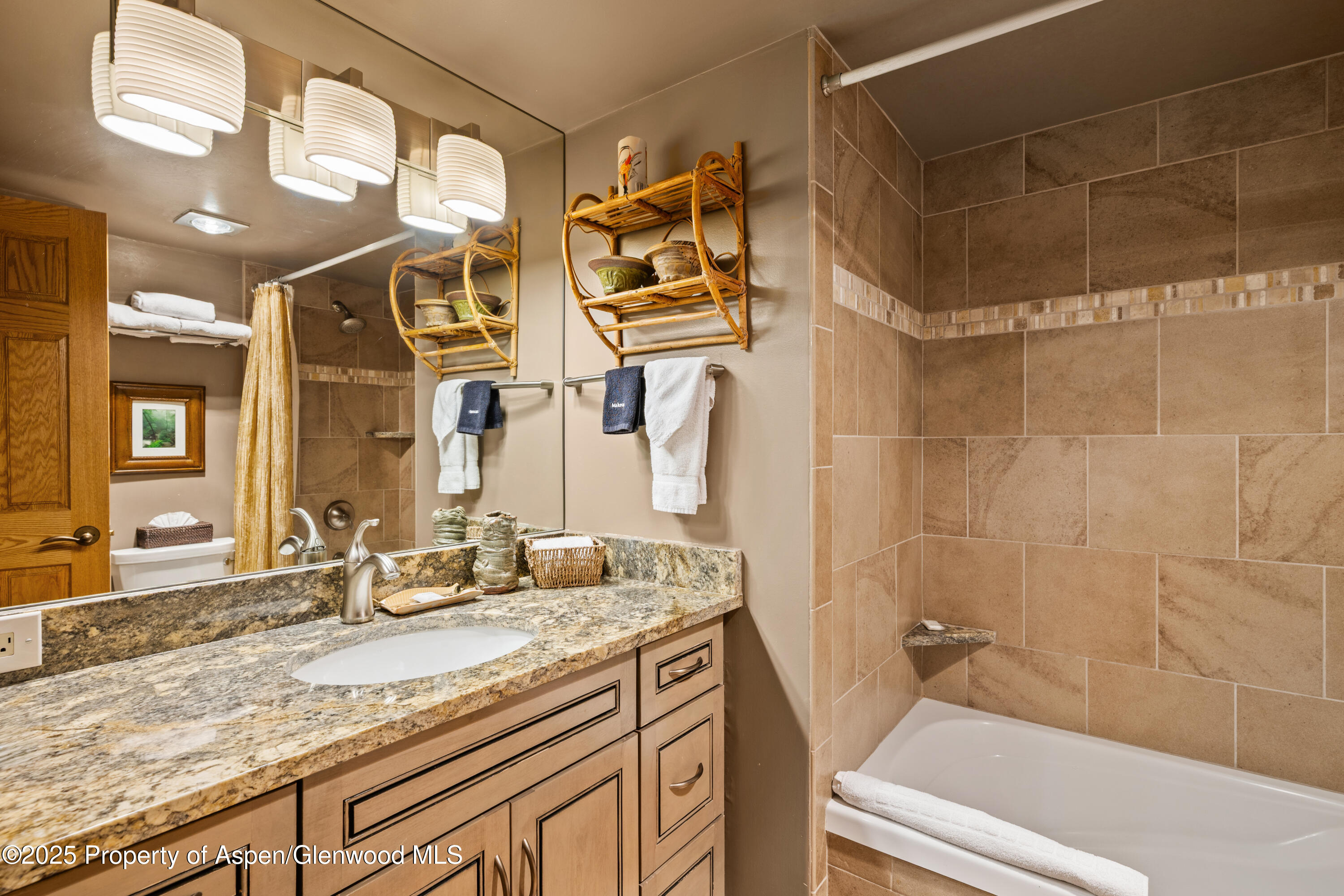 131 E Durant Avenue 202 Property Photo 11
