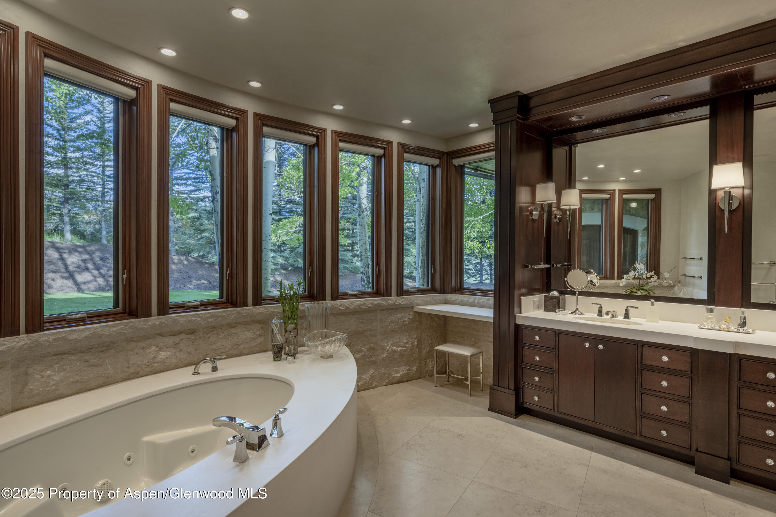 191029 Property Photo 14