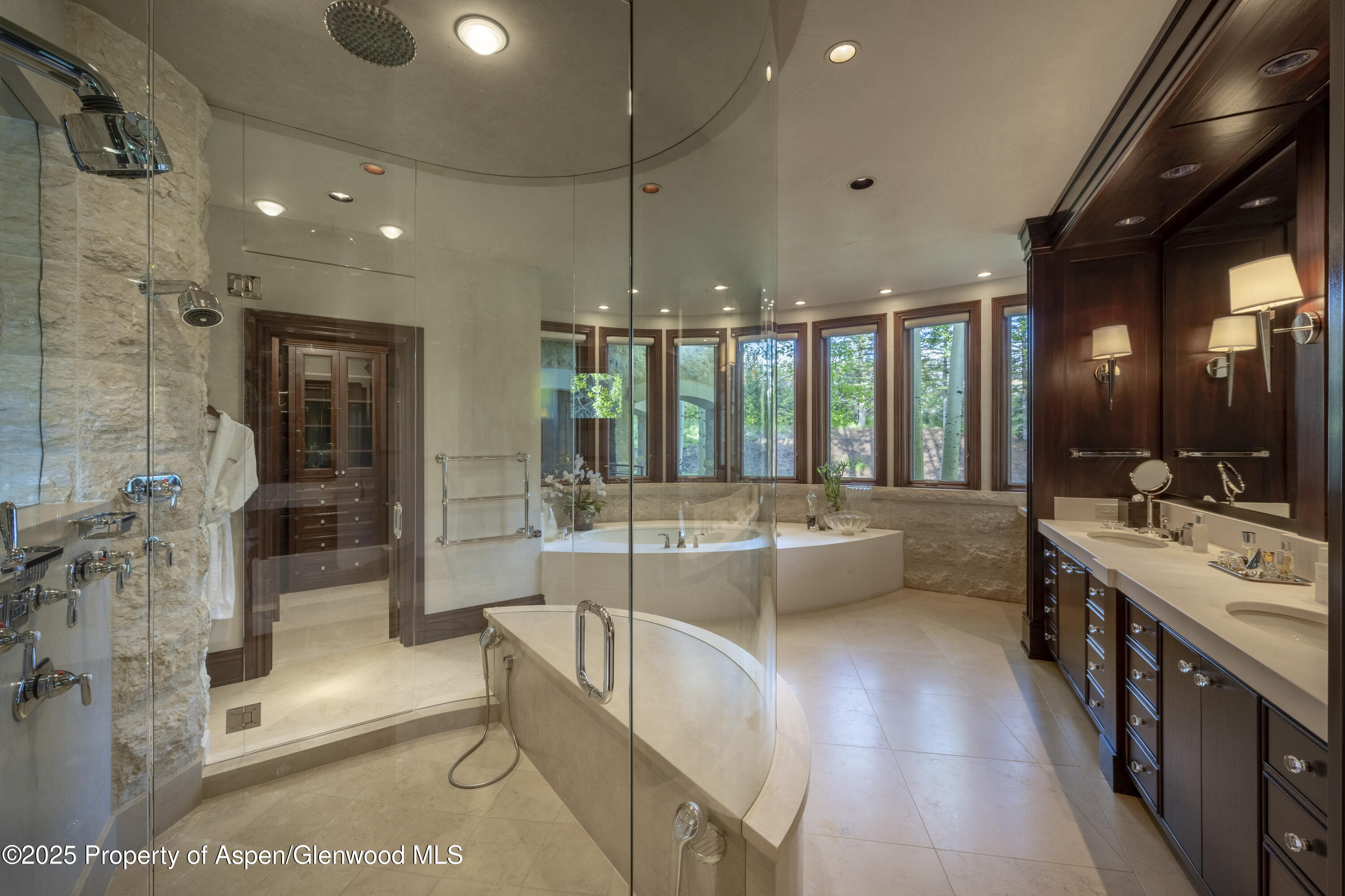 191029 Property Photo 29