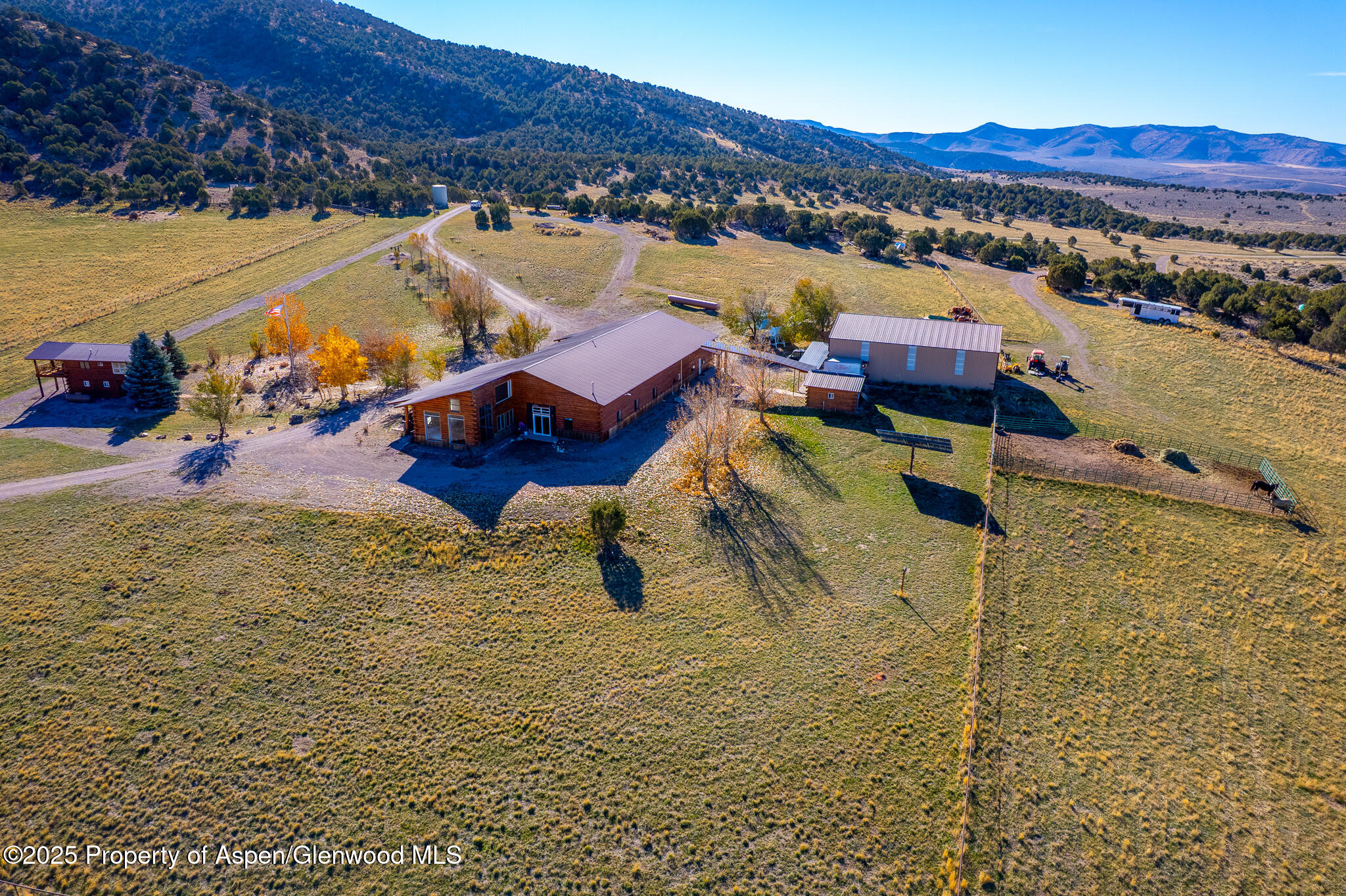 18946 County Road 57 Property Photo 3