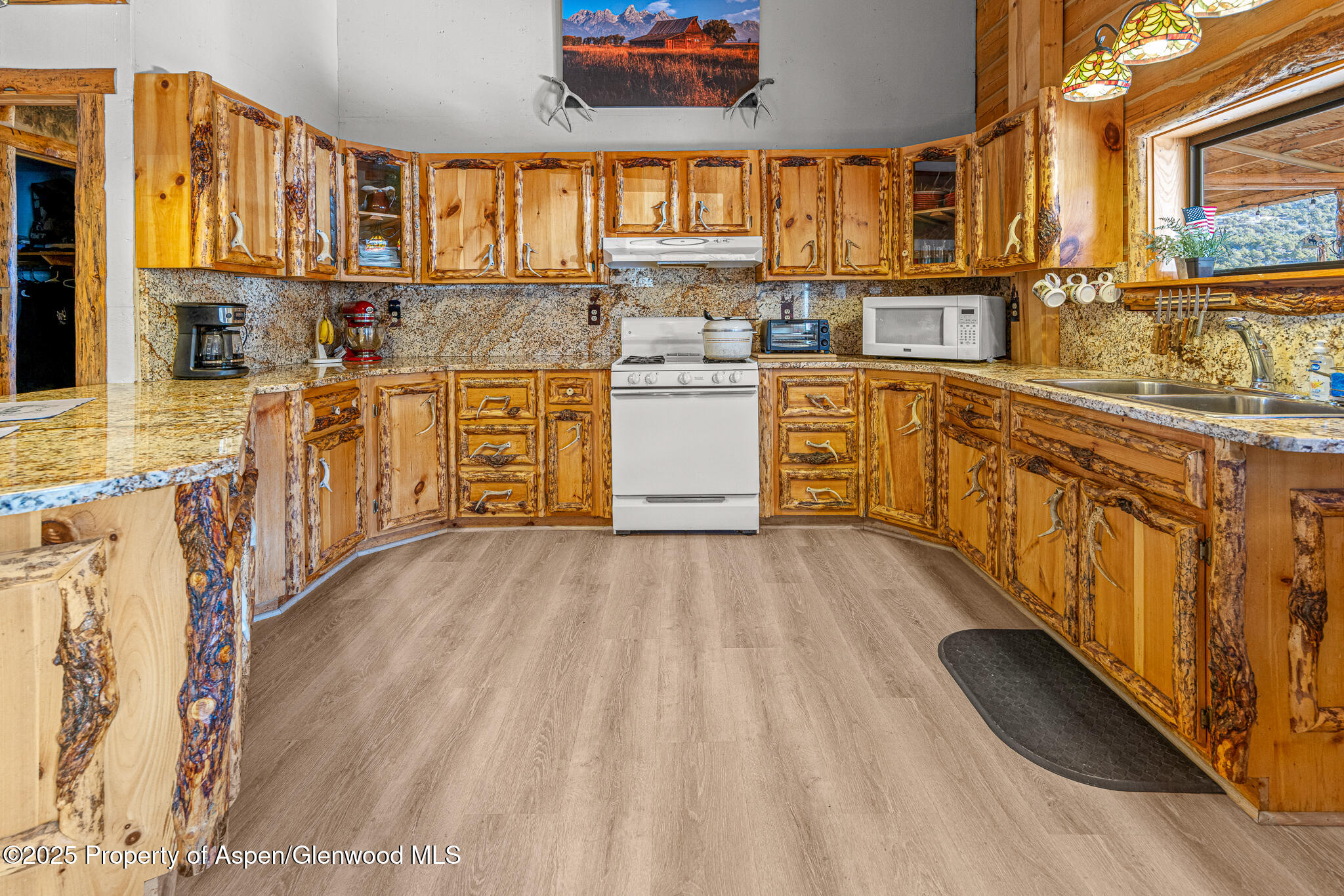 18946 County Road 57 Property Photo 14