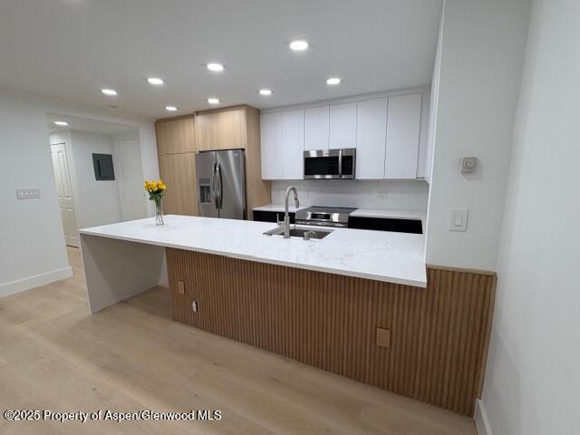 910 W Hallam Street 12 Property Photo 5