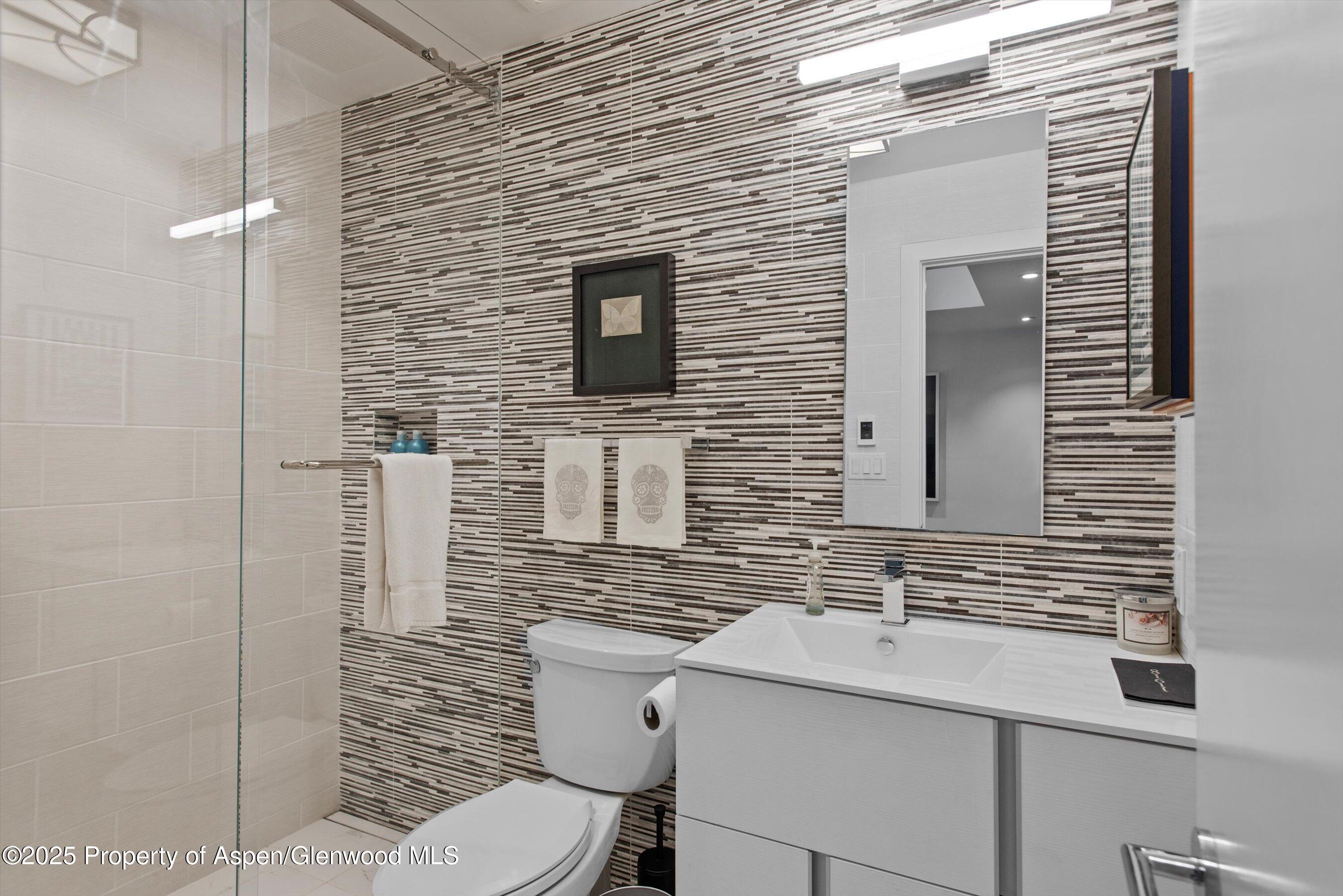 155 Lone Pine Road 8 Property Photo 20