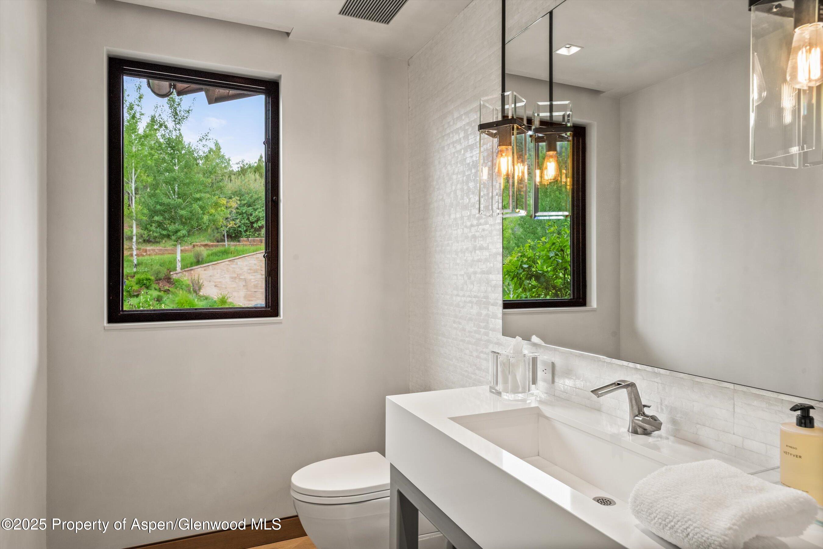 31 E Bourg Trail Property Photo 30