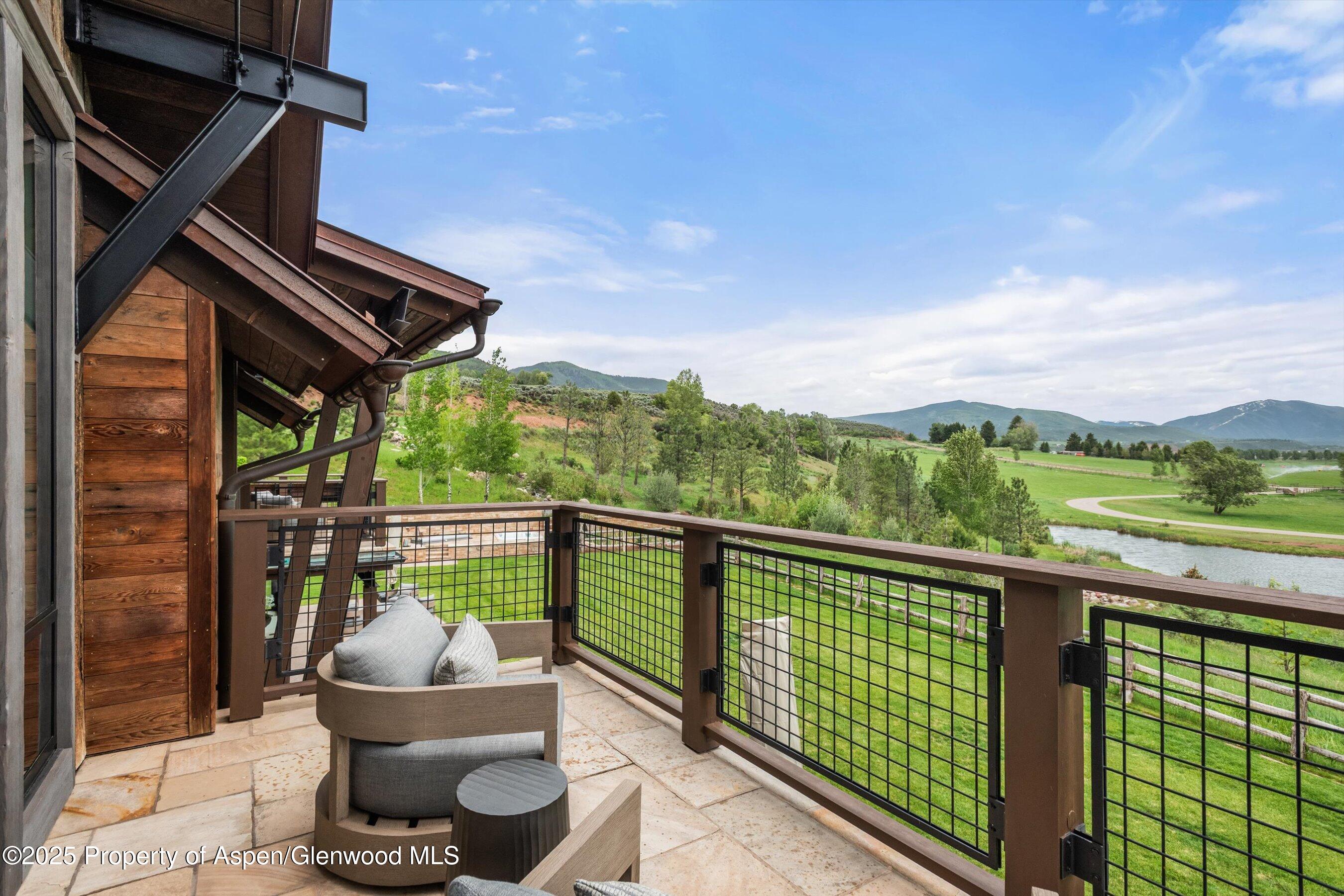 31 E Bourg Trail Property Photo 43