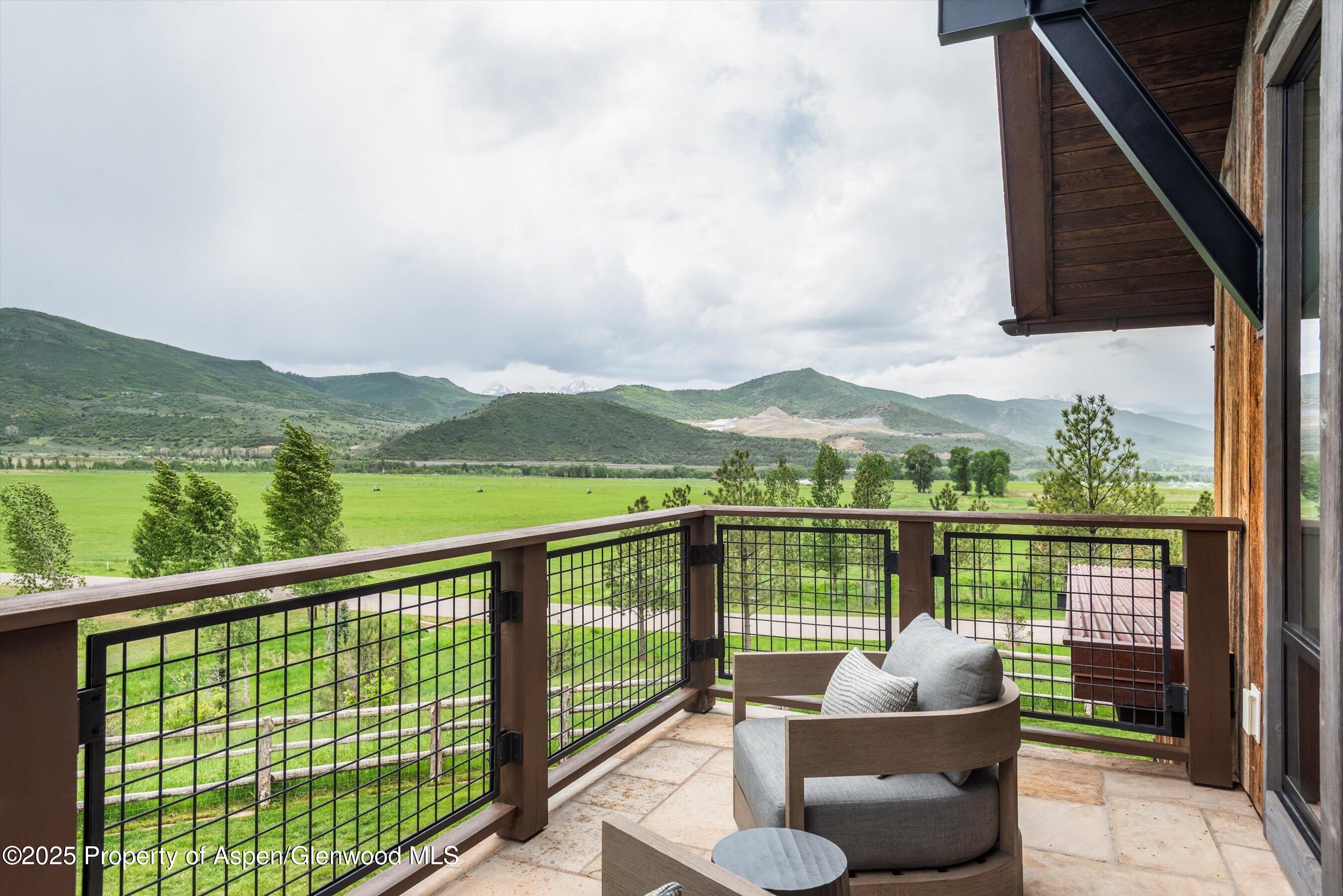 31 E Bourg Trail Property Photo 44