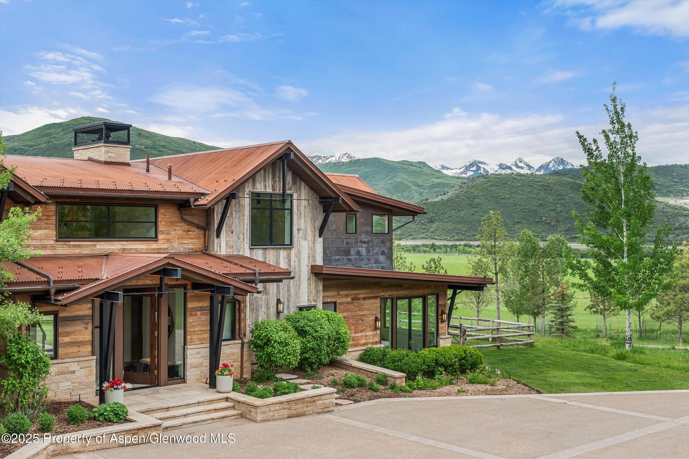 31 E Bourg Trail Property Photo 49