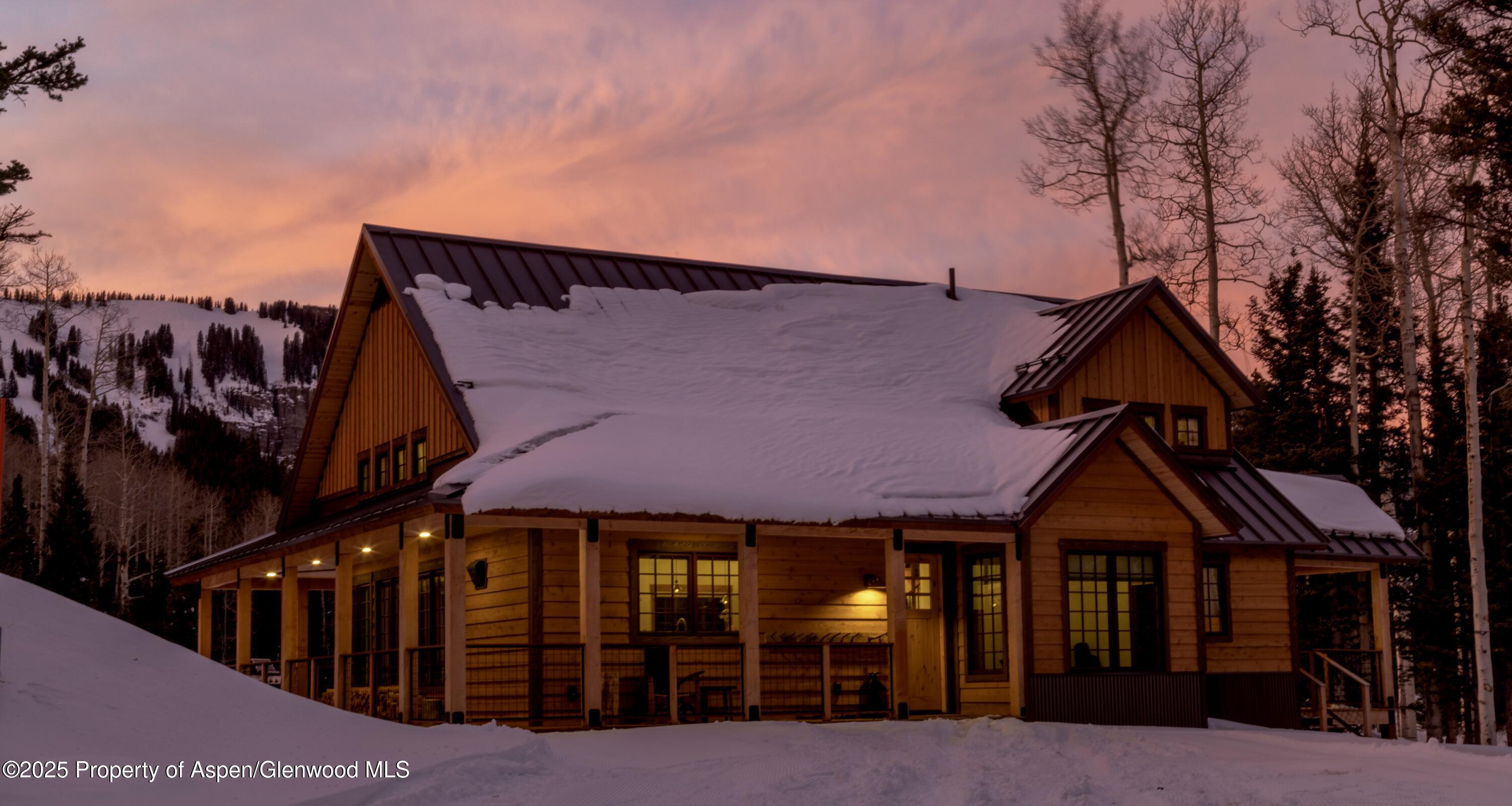 4901 Cimarron Mountain Road Property Photo 4