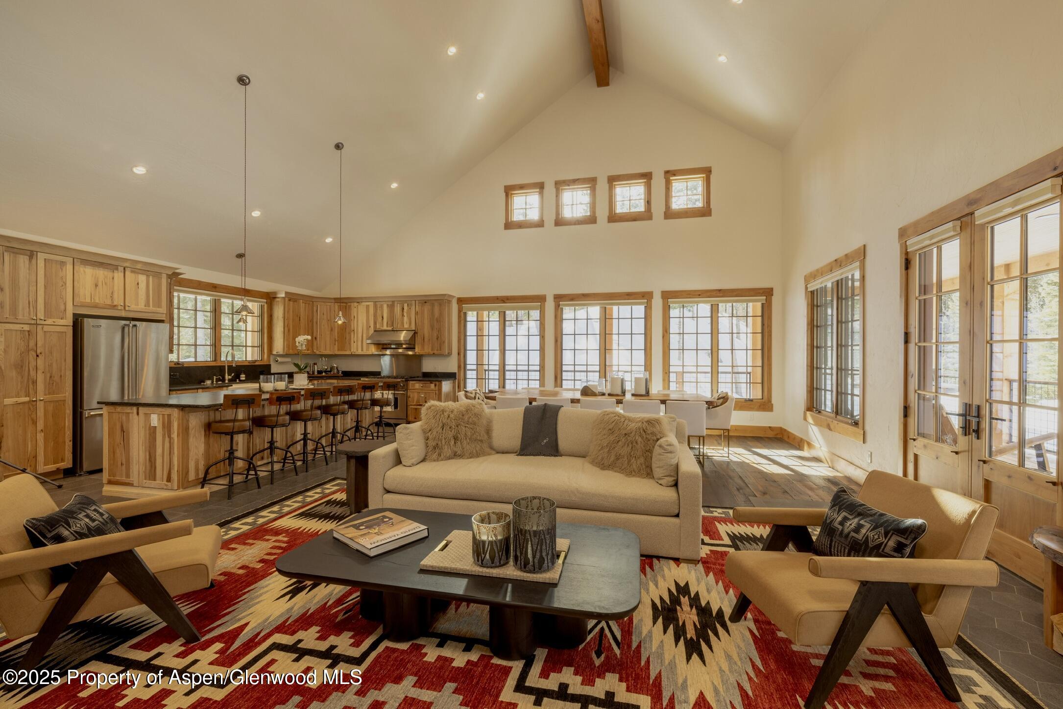 4901 Cimarron Mountain Road Property Photo 6