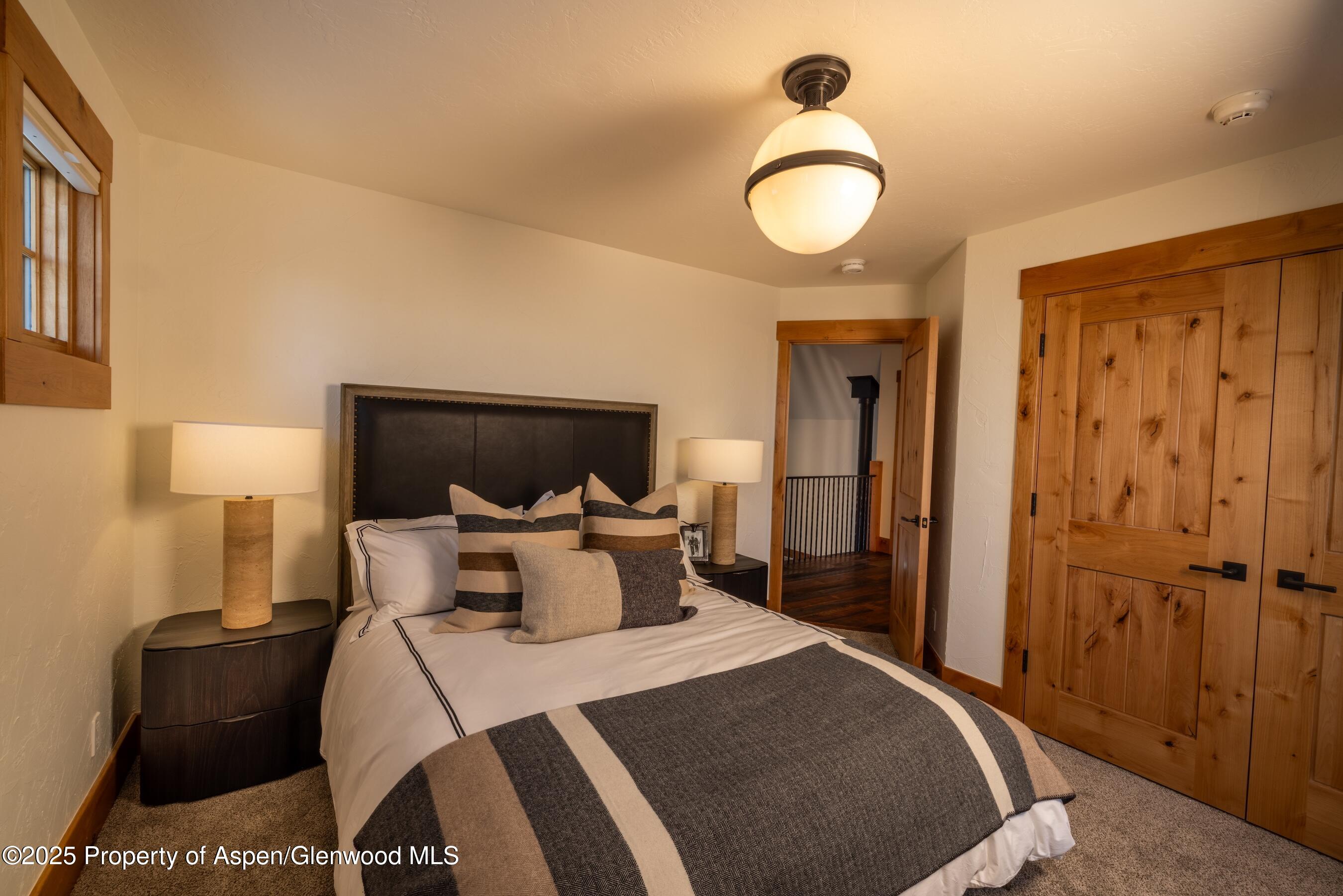 4901 Cimarron Mountain Road Property Photo 17
