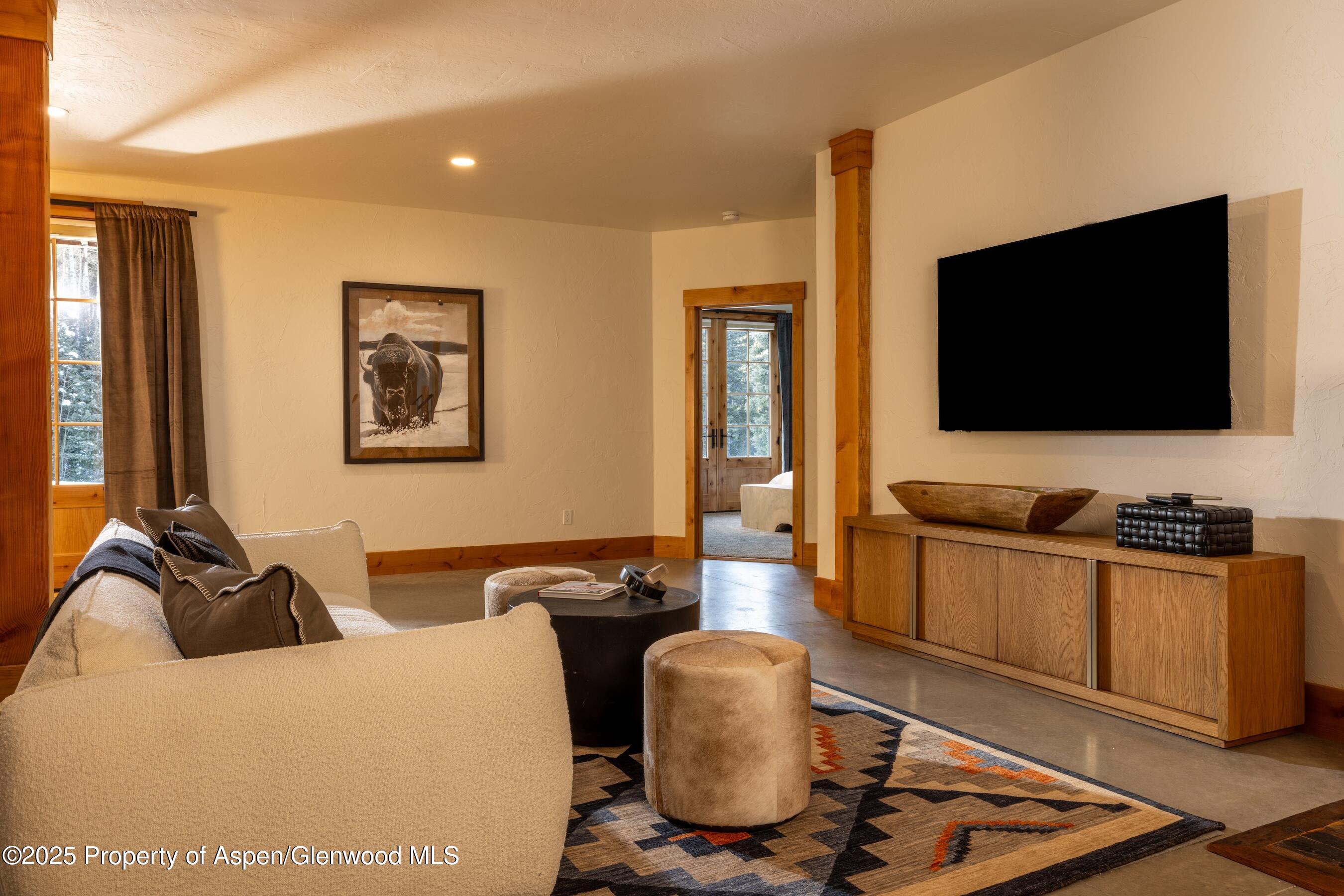 4901 Cimarron Mountain Road Property Photo 18