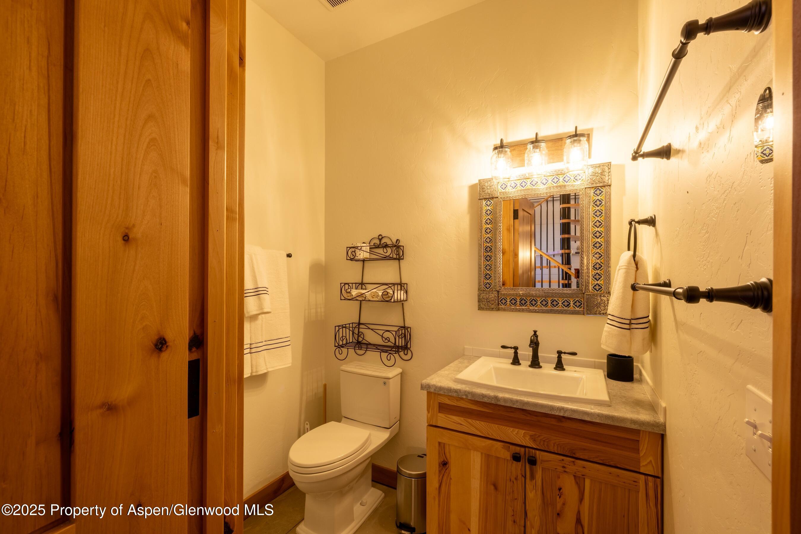 4901 Cimarron Mountain Road Property Photo 21